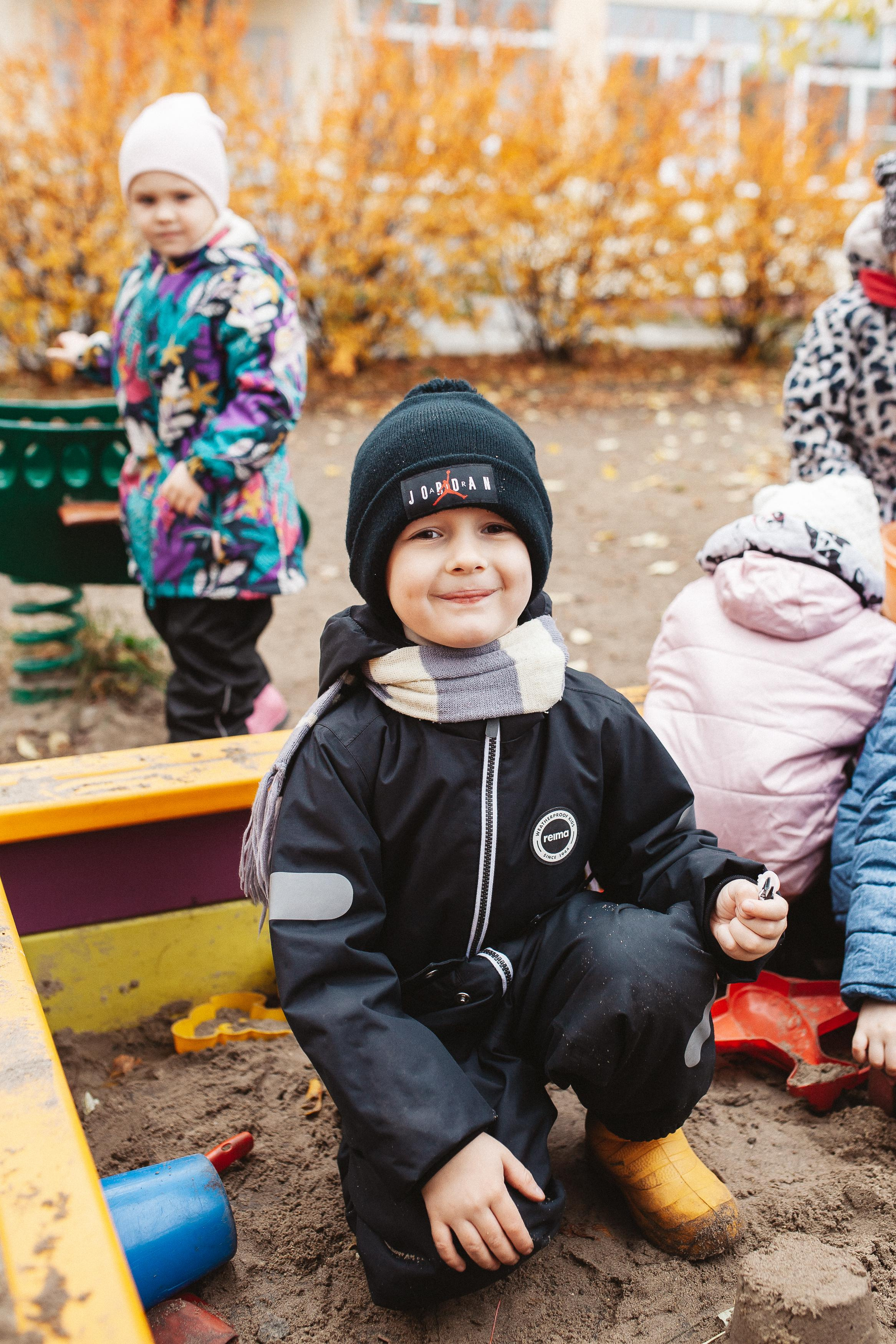 Детский сад, прогулка. Семейный фотограф Трусова Евгения в Екатеринбурге