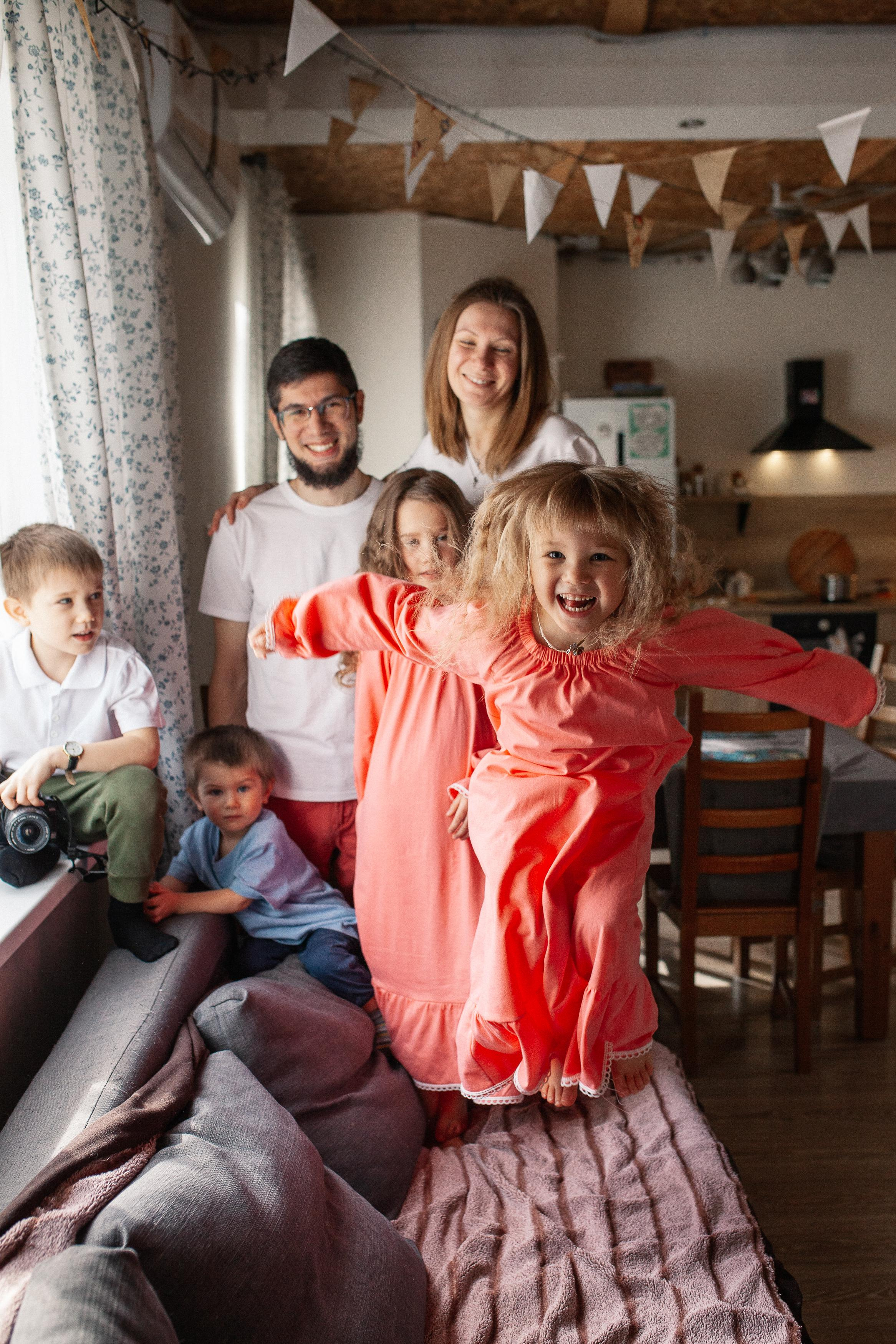 Никита, Оля, Сева, Дуня, Соня и Петя. Семейный фотограф Трусова Евгения в Екатеринбурге