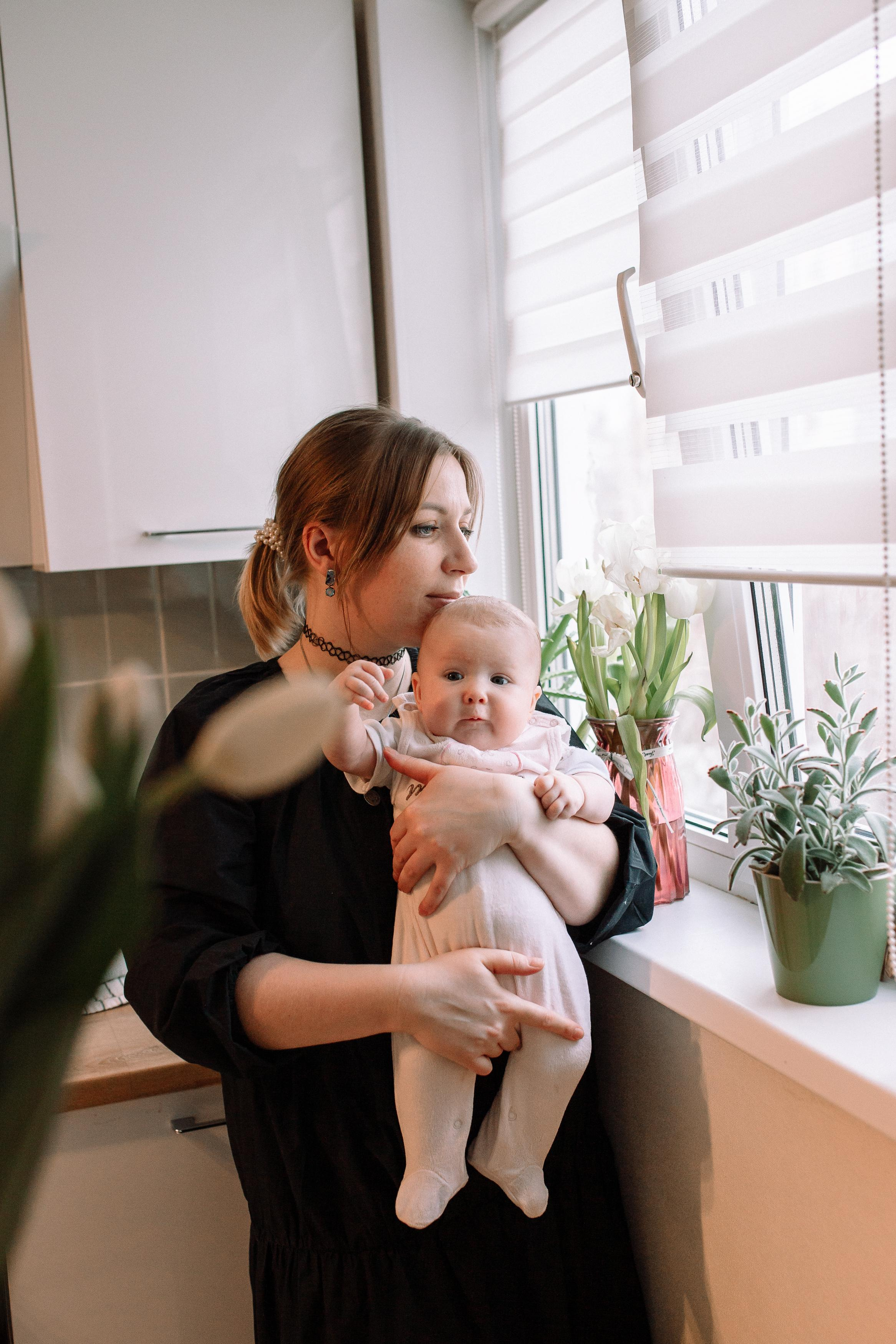 Костя, Ксюша, Глеб, Лиза, маленькая Женя, бабушки и дедушка. Семейный фотограф Трусова Евгения в Екатеринбурге