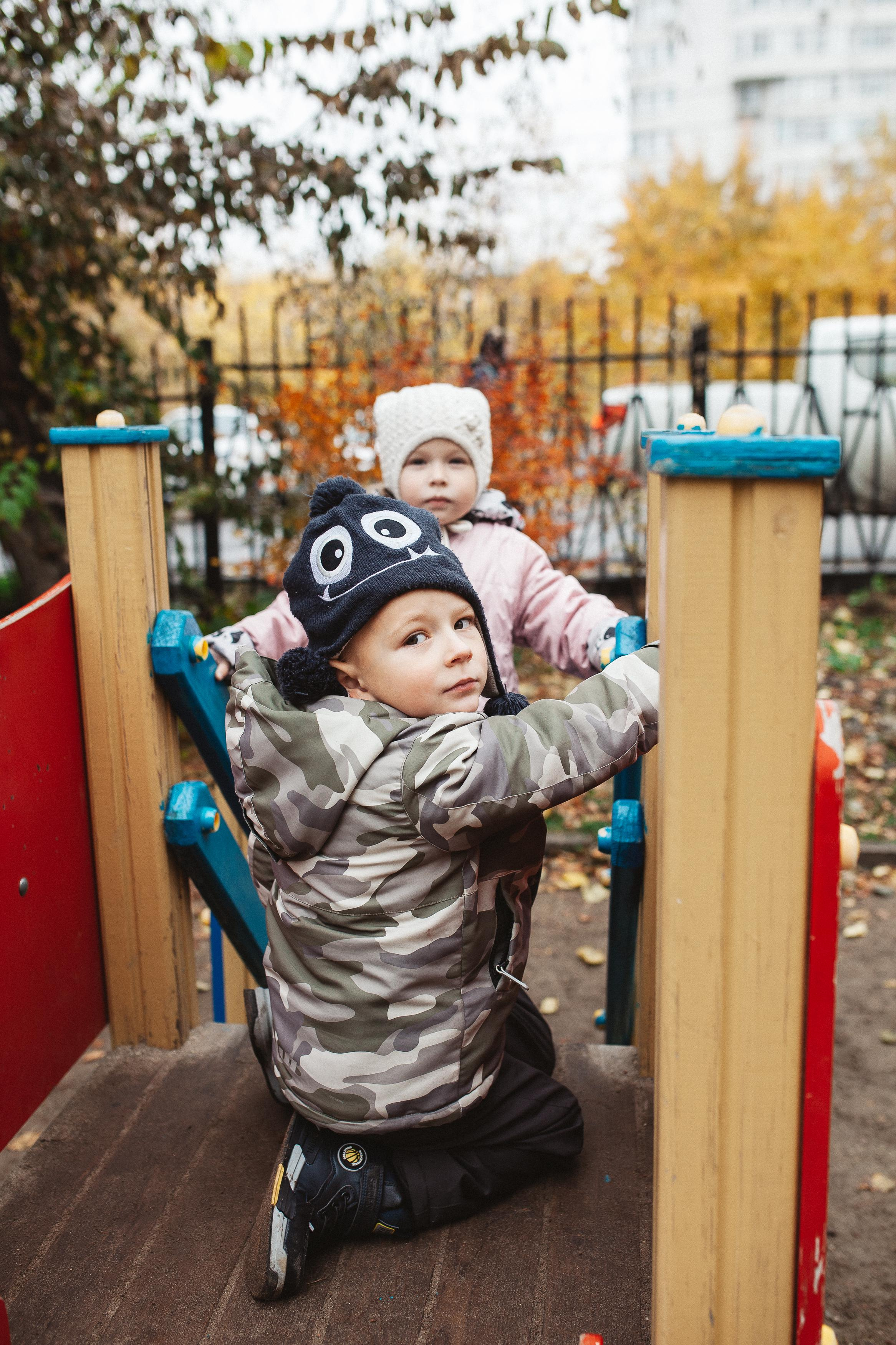 Детский сад, прогулка. Семейный фотограф Трусова Евгения в Екатеринбурге