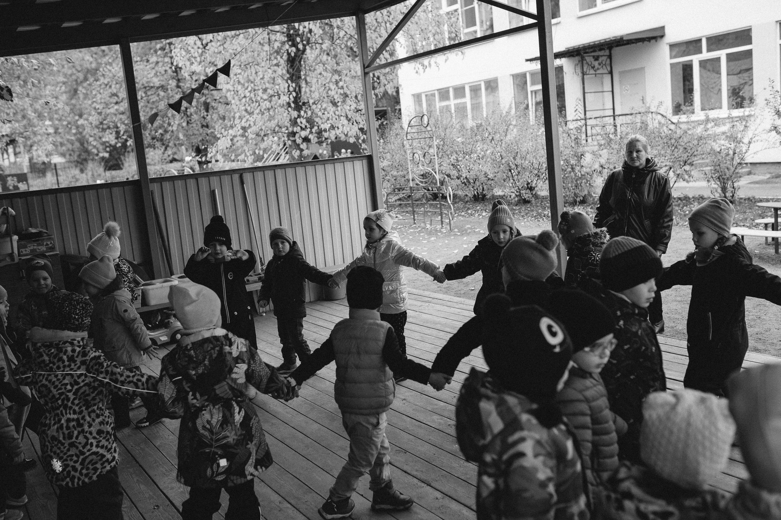 Детский сад, прогулка. Семейный фотограф Трусова Евгения в Екатеринбурге