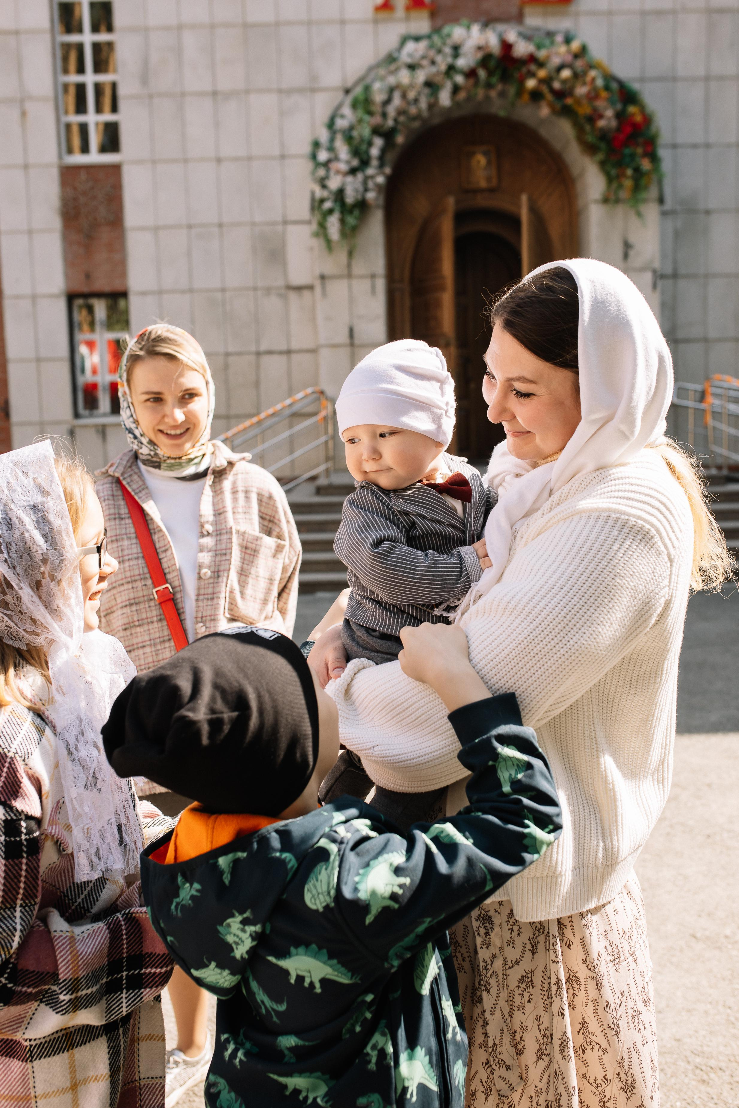 Крещение Димочки. Семейный фотограф Трусова Евгения в Екатеринбурге