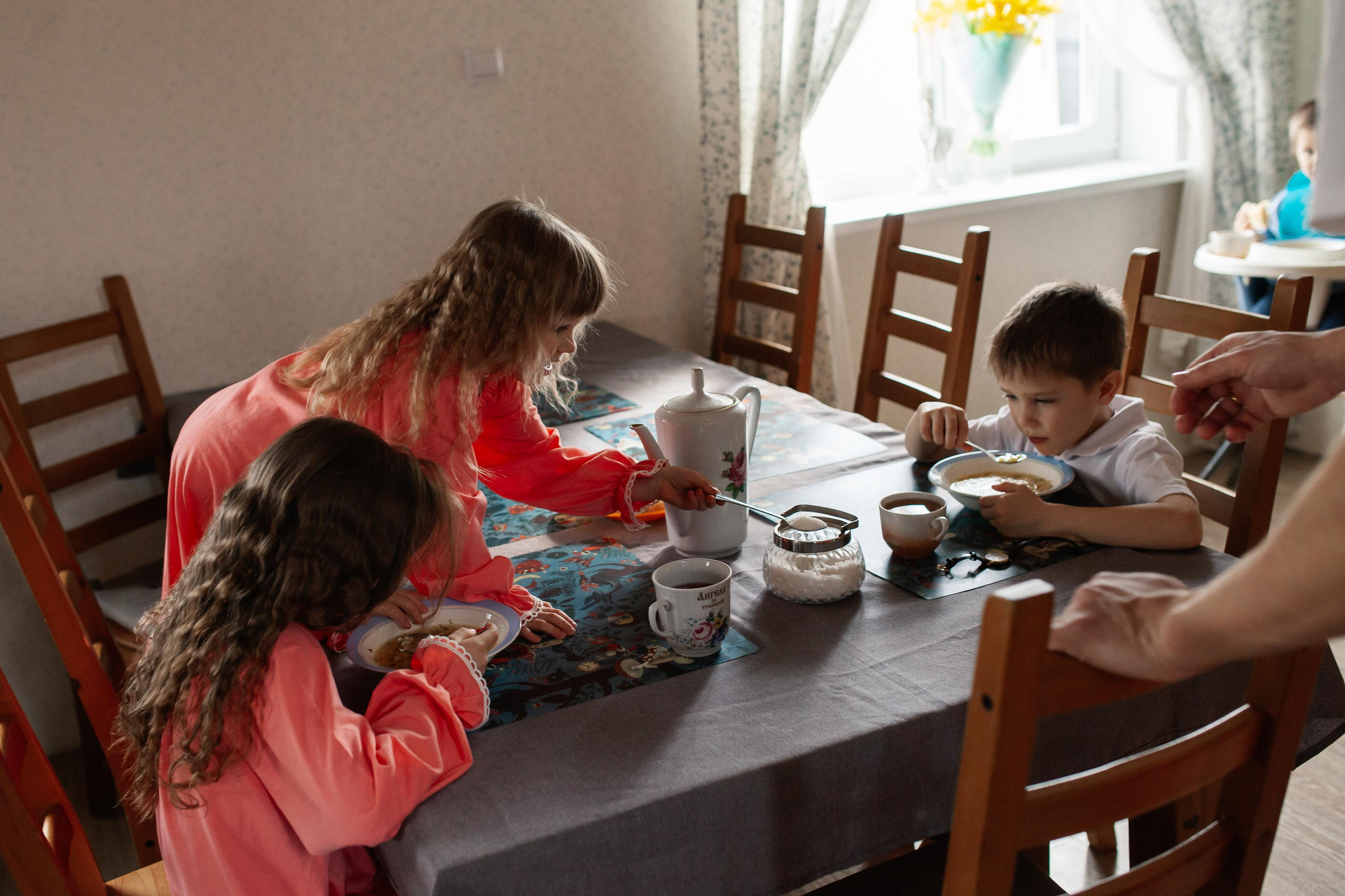 Никита, Оля, Сева, Дуня, Соня и Петя. Семейный фотограф Трусова Евгения в Екатеринбурге