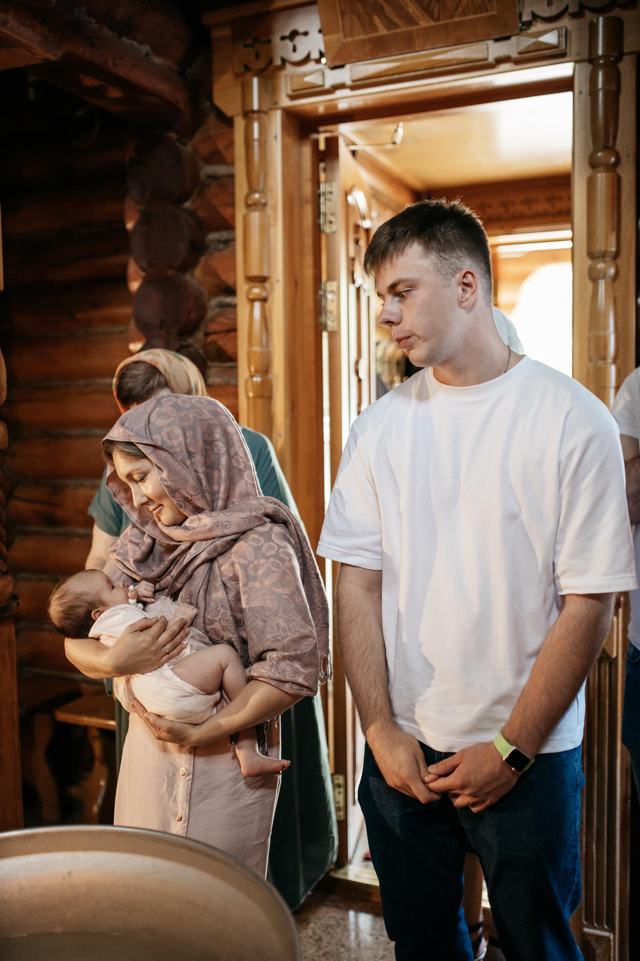 Крещение Машеньки. Семейный фотограф Трусова Евгения в Екатеринбурге