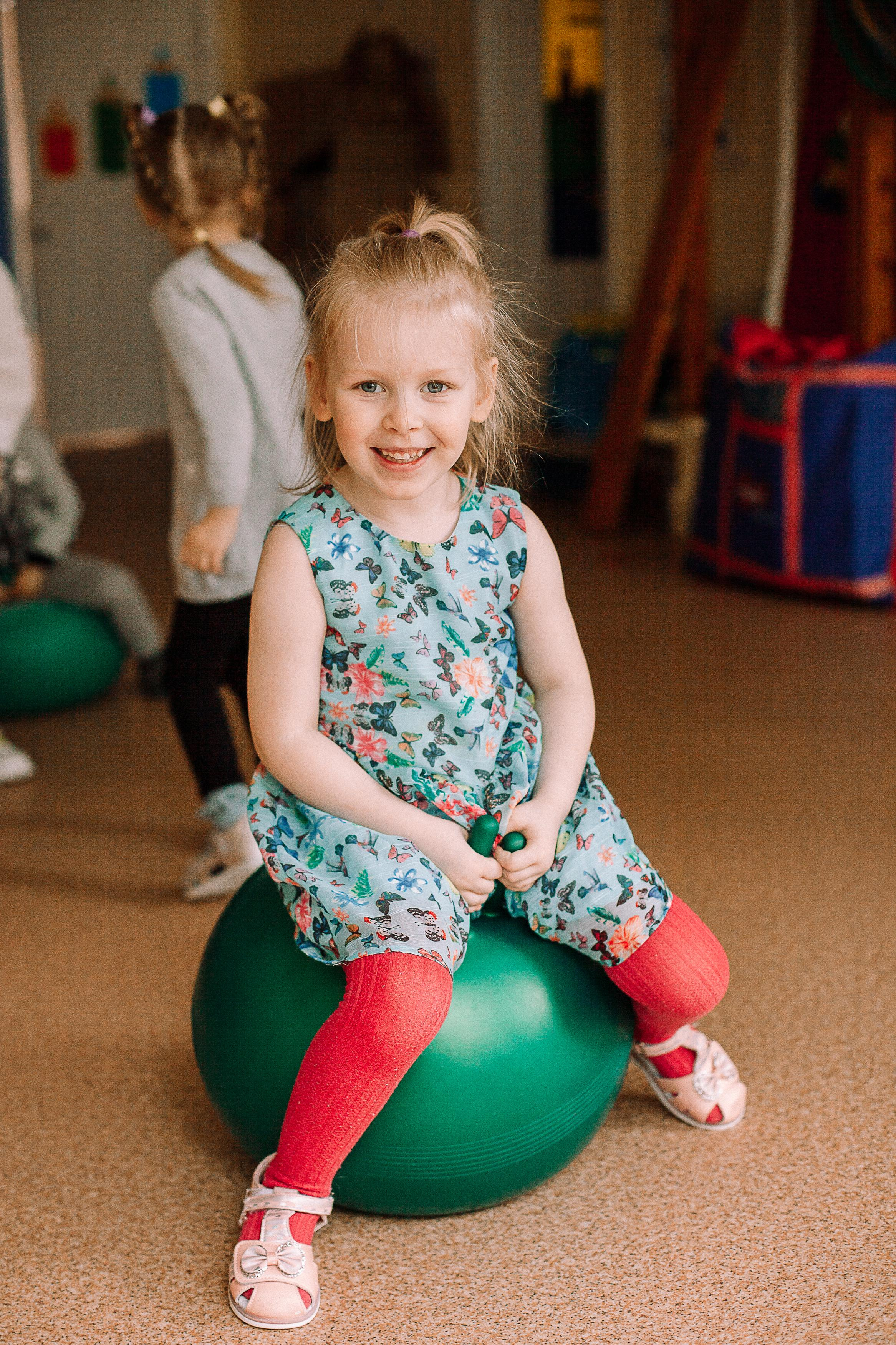 Детский сад, спорт зал. Семейный фотограф Трусова Евгения в Екатеринбурге