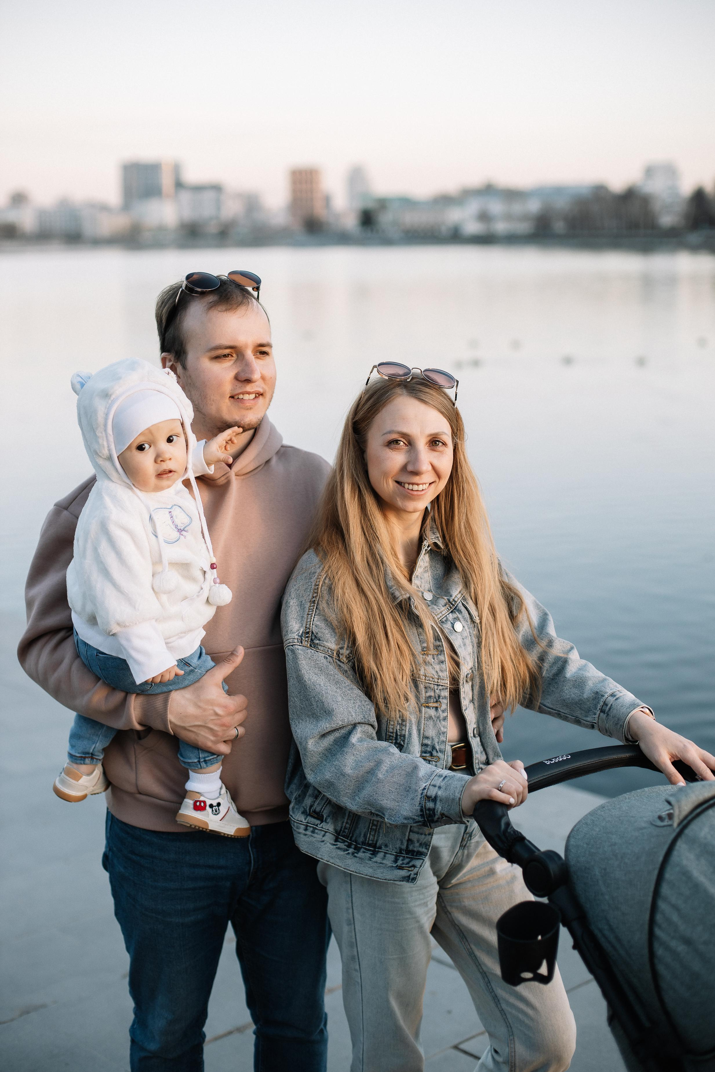 Антон, Надя, Даша и Лёвик. Семейный фотограф Трусова Евгения в Екатеринбурге