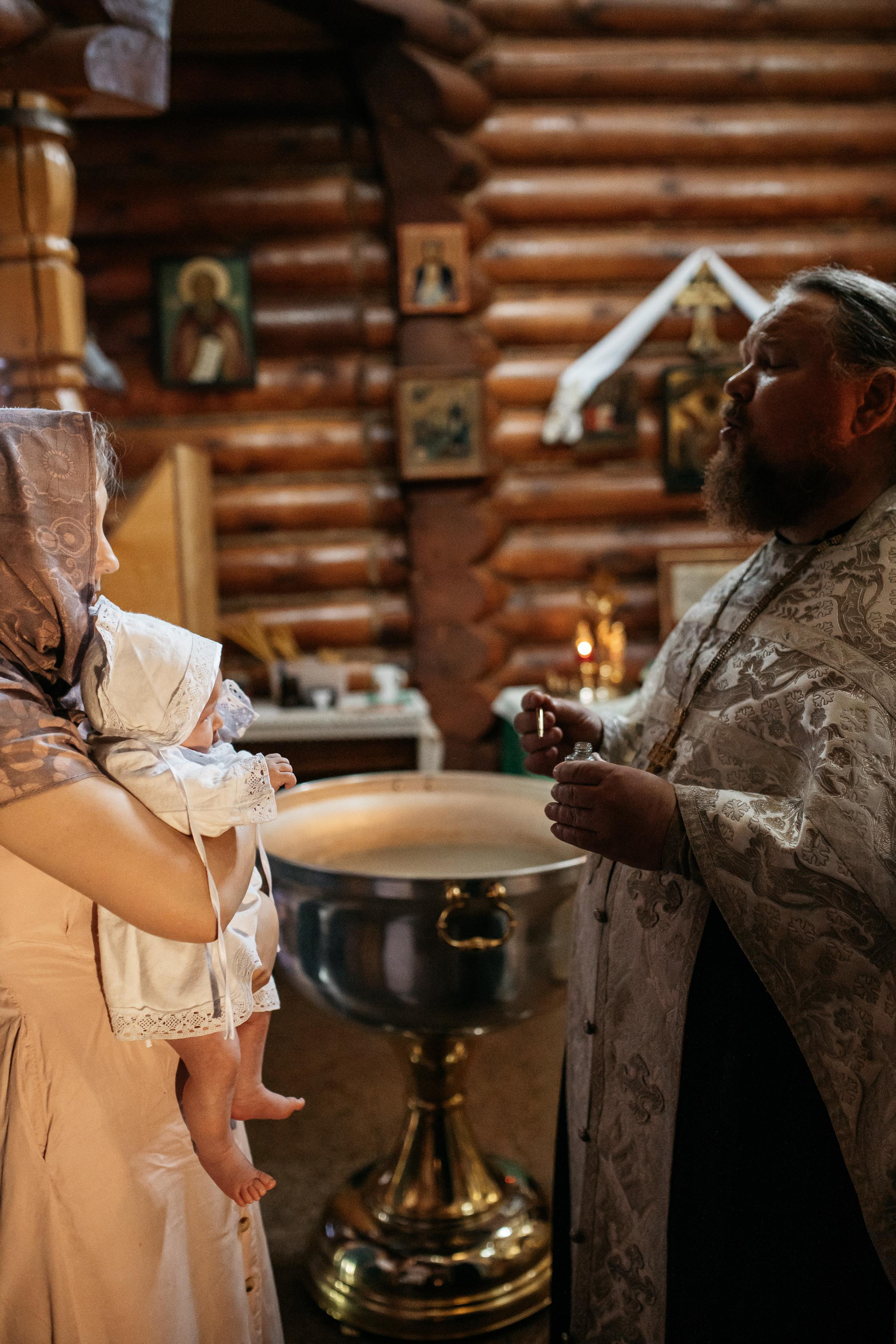 Крещение Машеньки. Семейный фотограф Трусова Евгения в Екатеринбурге