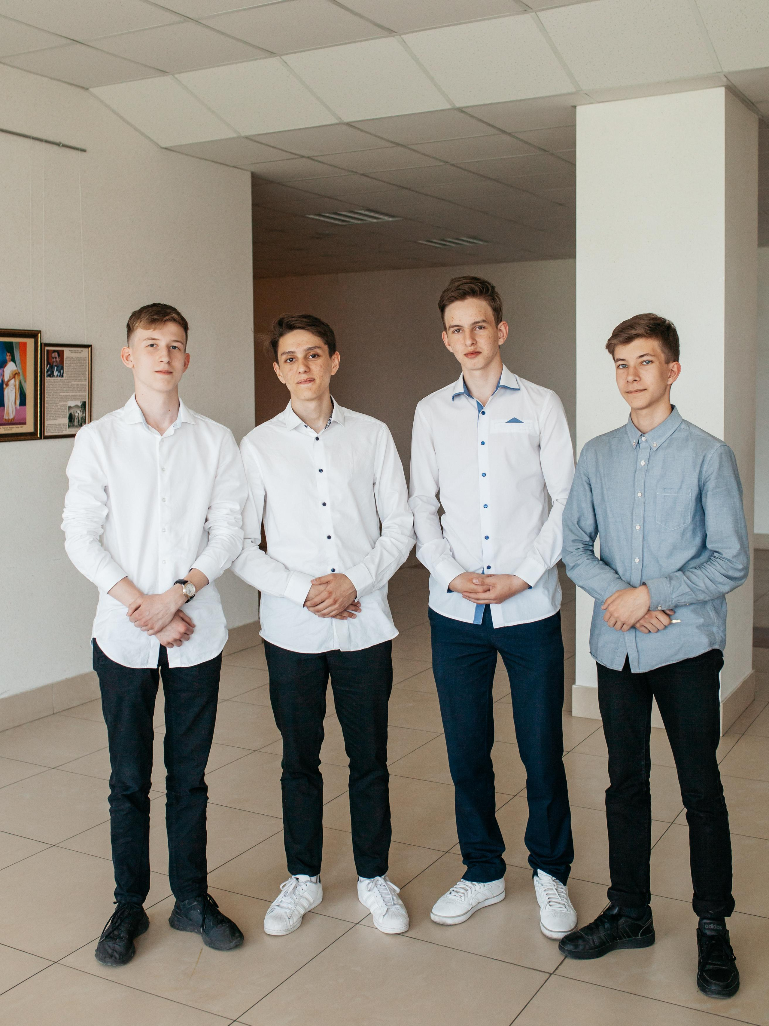 Лицей 155, выпускники. Семейный фотограф Трусова Евгения в Екатеринбурге