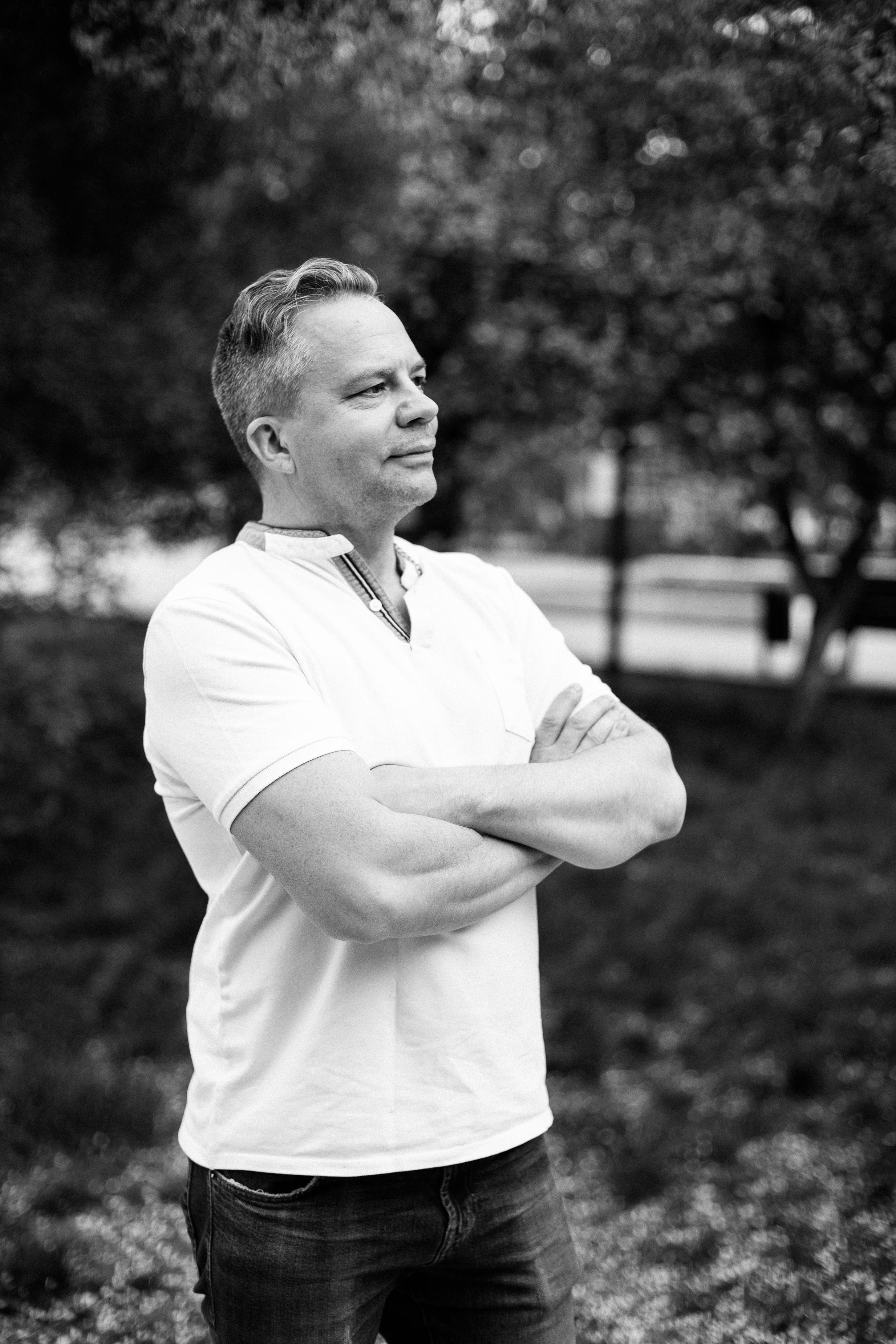 Таня с семьей. Семейный фотограф Трусова Евгения в Екатеринбурге