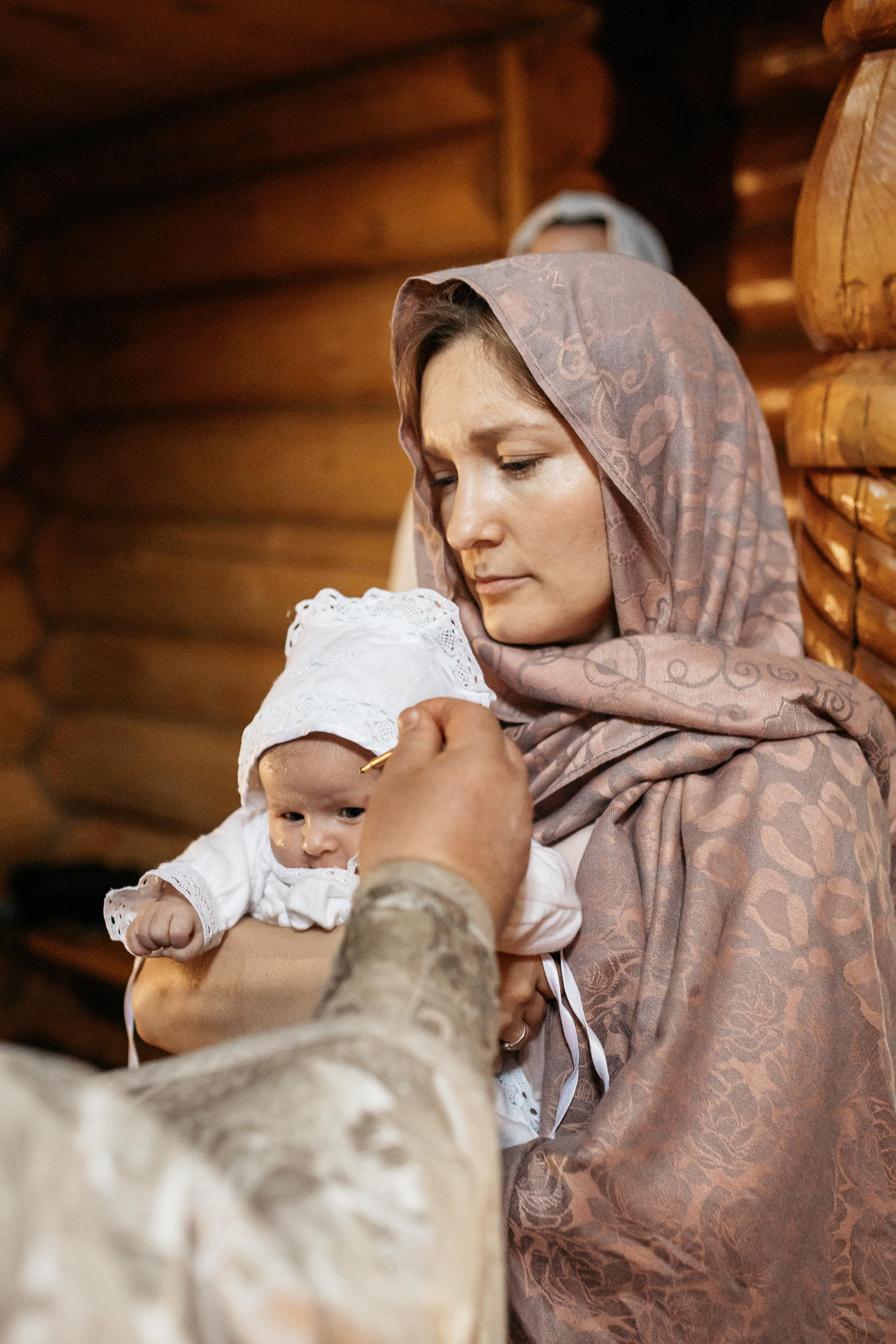 Крещение Машеньки. Семейный фотограф Трусова Евгения в Екатеринбурге