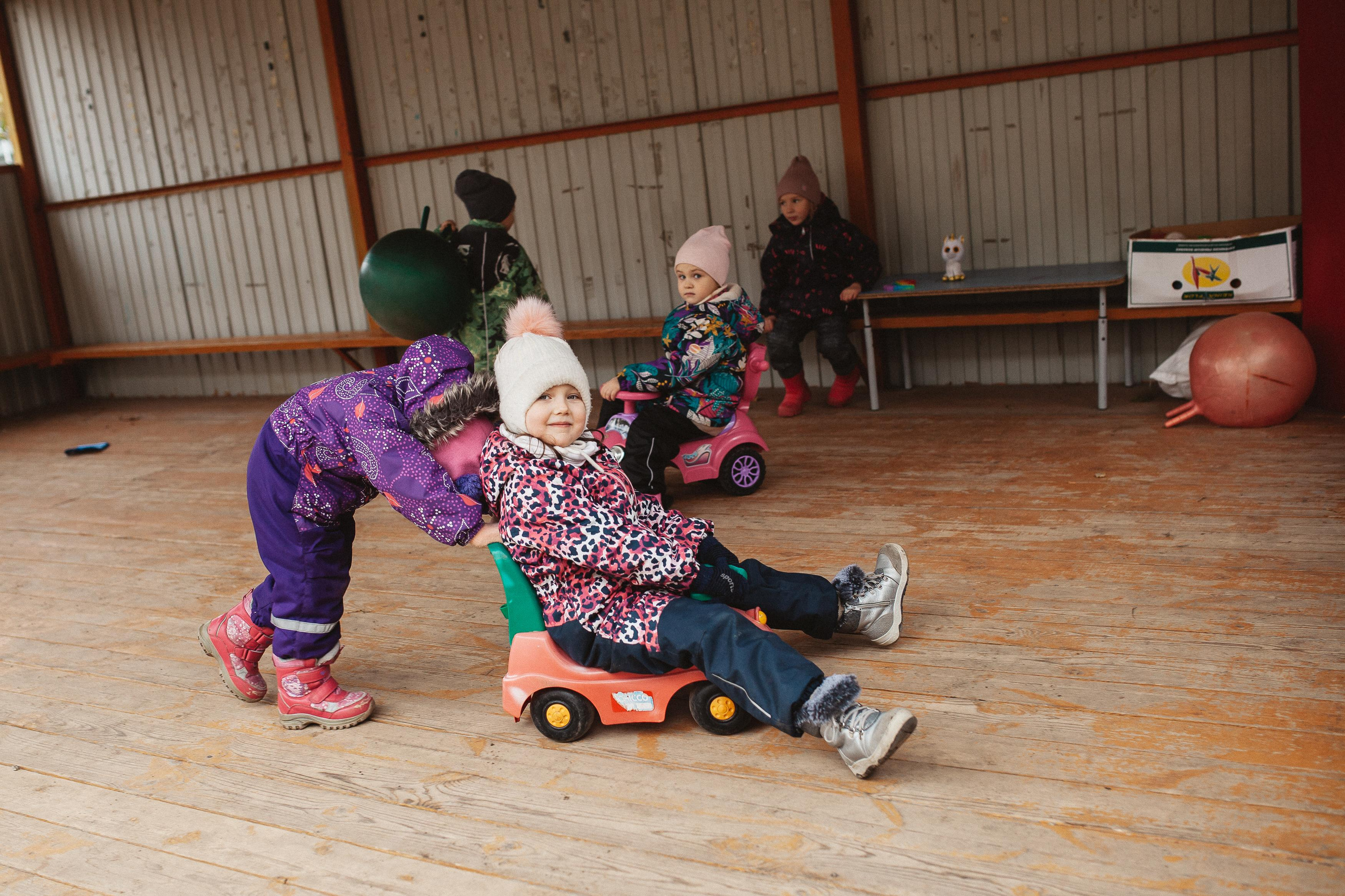 Детский сад, прогулка. Семейный фотограф Трусова Евгения в Екатеринбурге