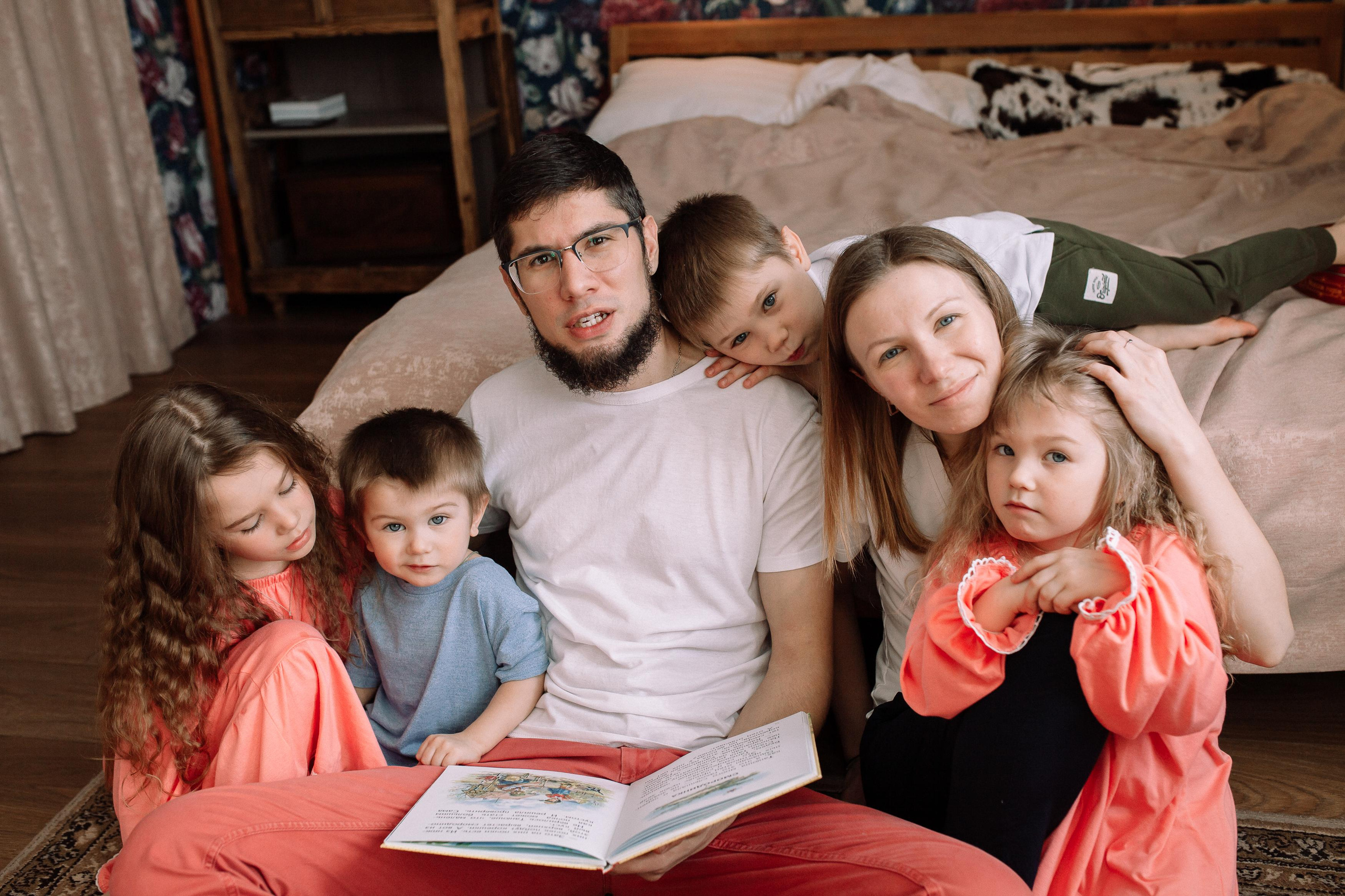 Никита, Оля, Сева, Дуня, Соня и Петя. Семейный фотограф Трусова Евгения в Екатеринбурге