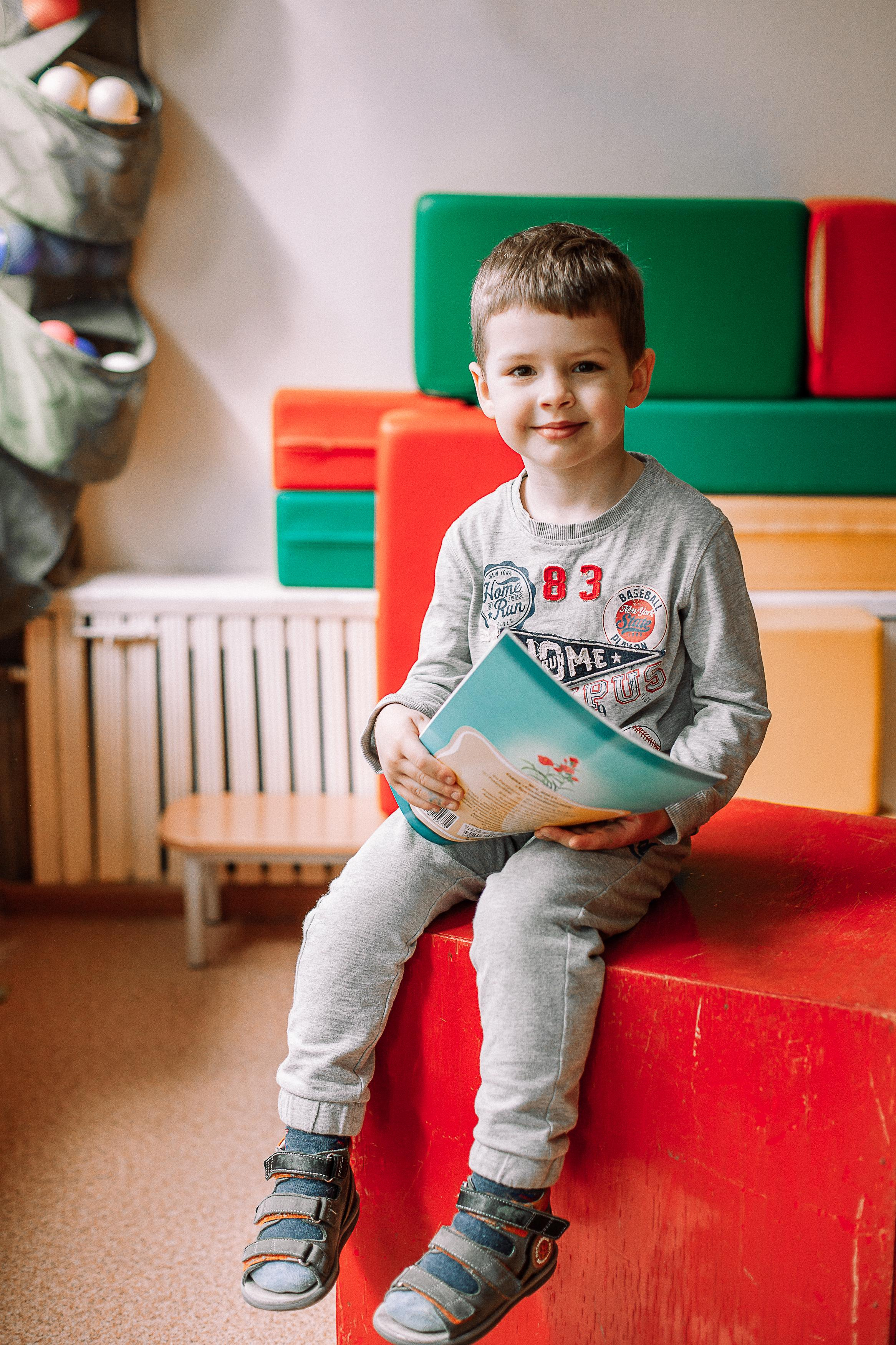 Детский сад, спорт зал. Семейный фотограф Трусова Евгения в Екатеринбурге