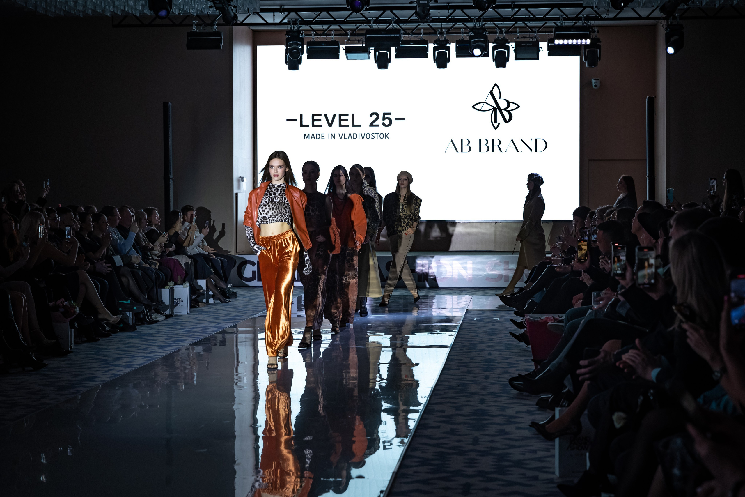 GRAND FASHION SHOW | 2024. Фотограф Владивосток Ян Паклин