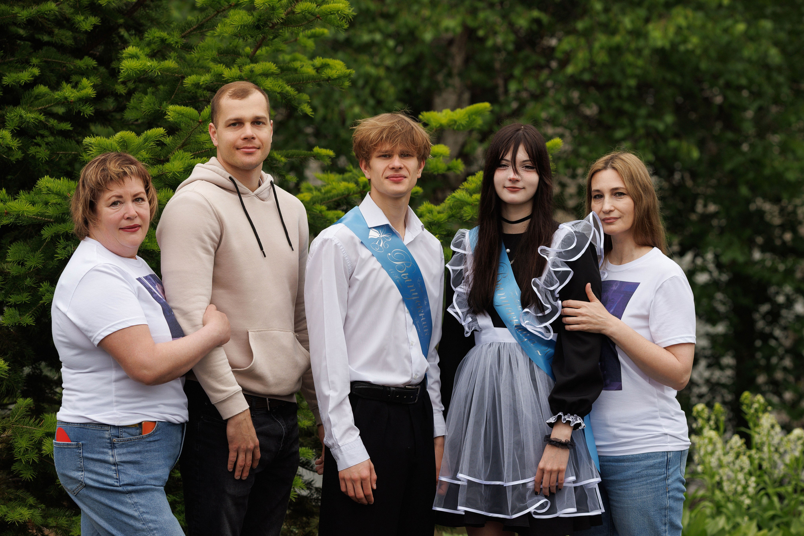 Последний звонок Гимназия Артем. Photoalbum-vl.ru