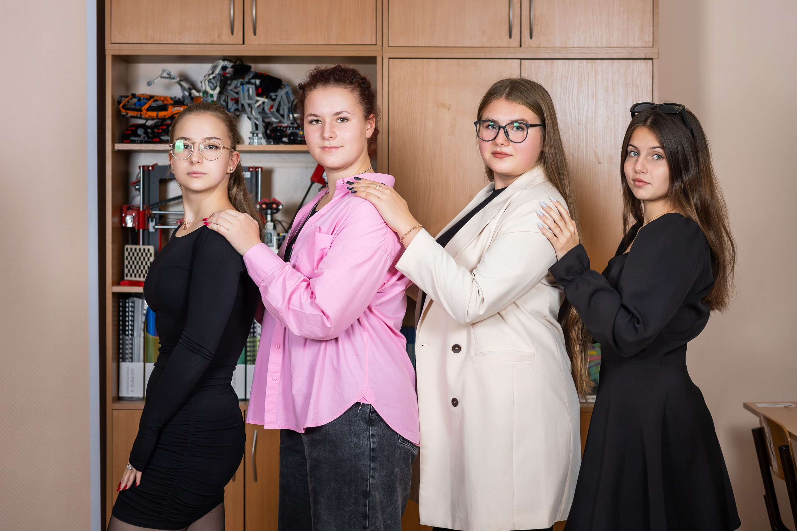 9 класс для выпускных альбомов. Семейный фотограф в Москве Наталья Чуб, заказать Фотокнигу