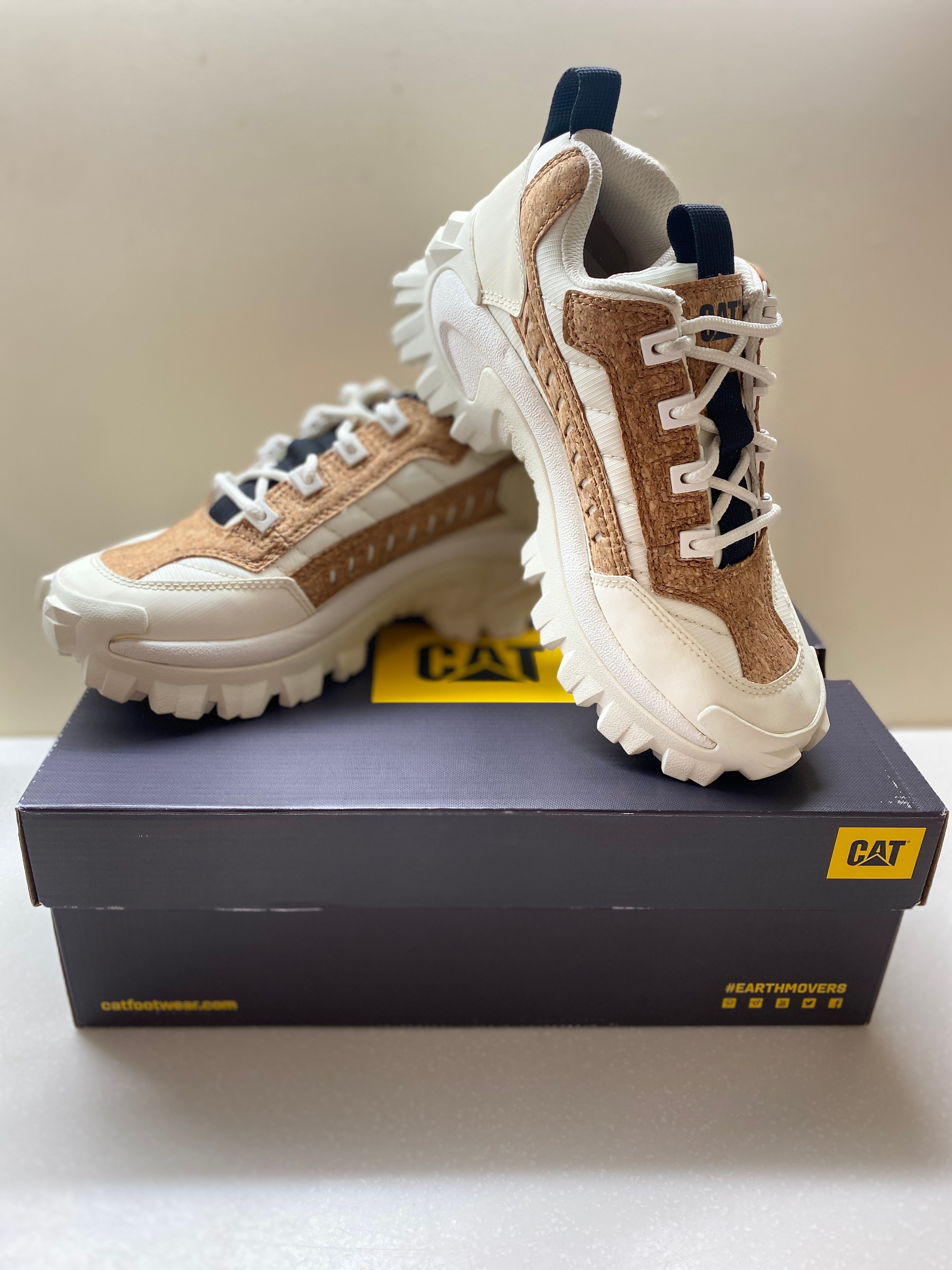 Спортивная обувь. Ваш байер во Франции