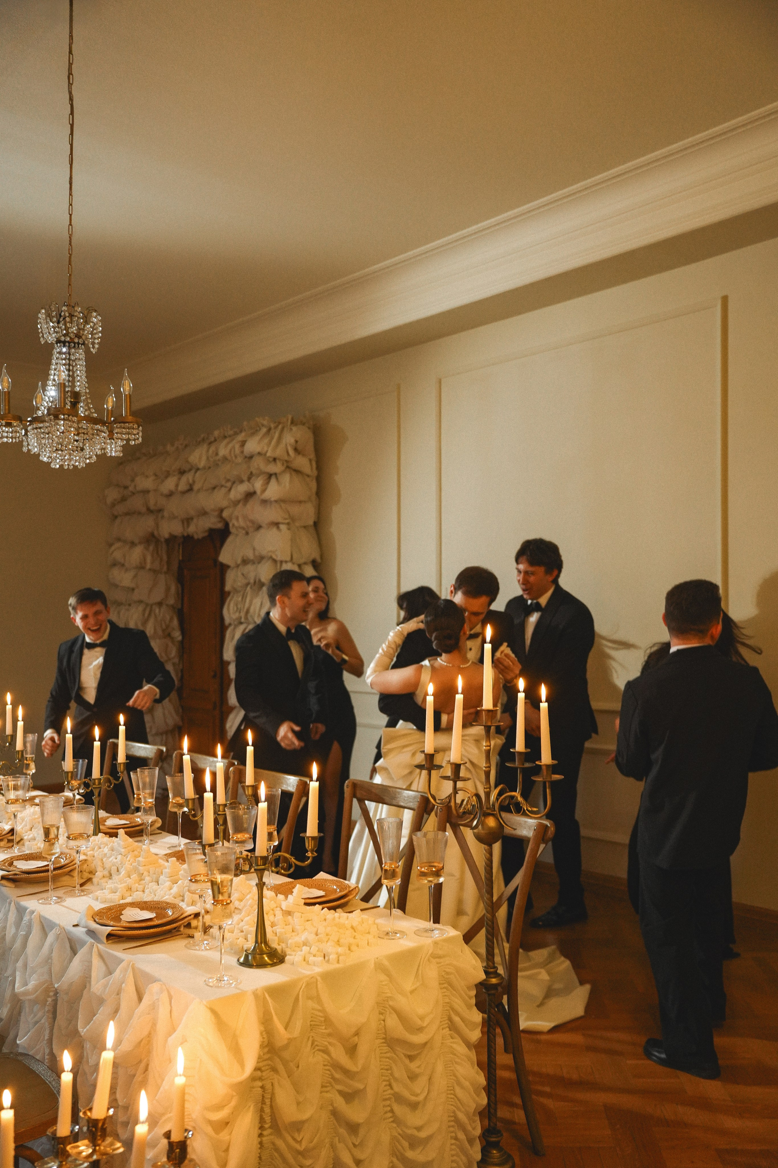 The story of the mansion. Свадебный фотограф и видеограф в Ростове-на-Дону. Максим и Наталья Лебедевы