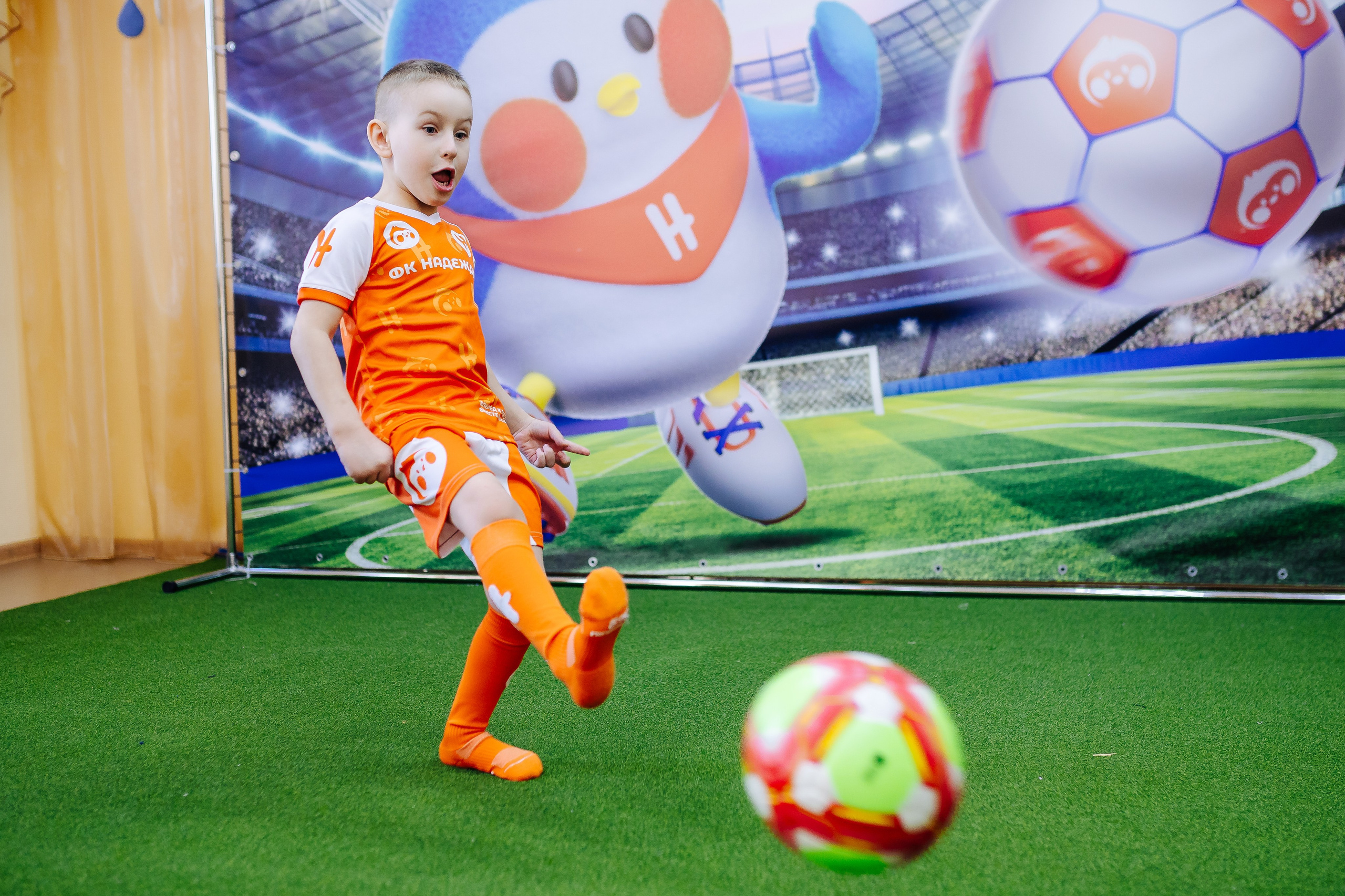 Фотосессия с кубком в детских садах г. Магнитогорска. Денис Прохоров Фотограф в г. Магнитогорск