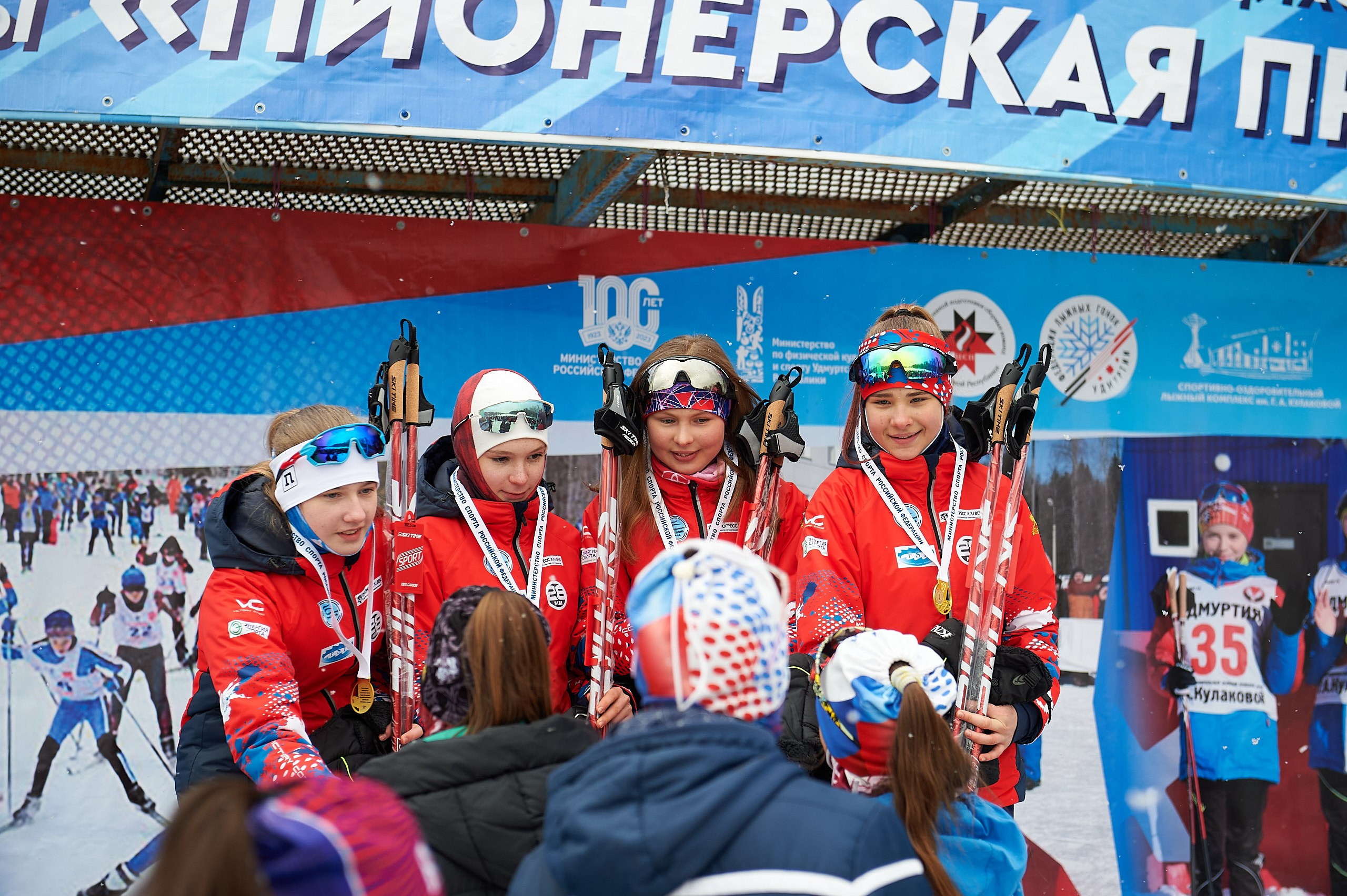 Всероссийские соревнования по лыжным гонкам «Пионерская правда». Ижевс. Спортивный репортажный фотограф в Ижевске Сергей Мерзляков