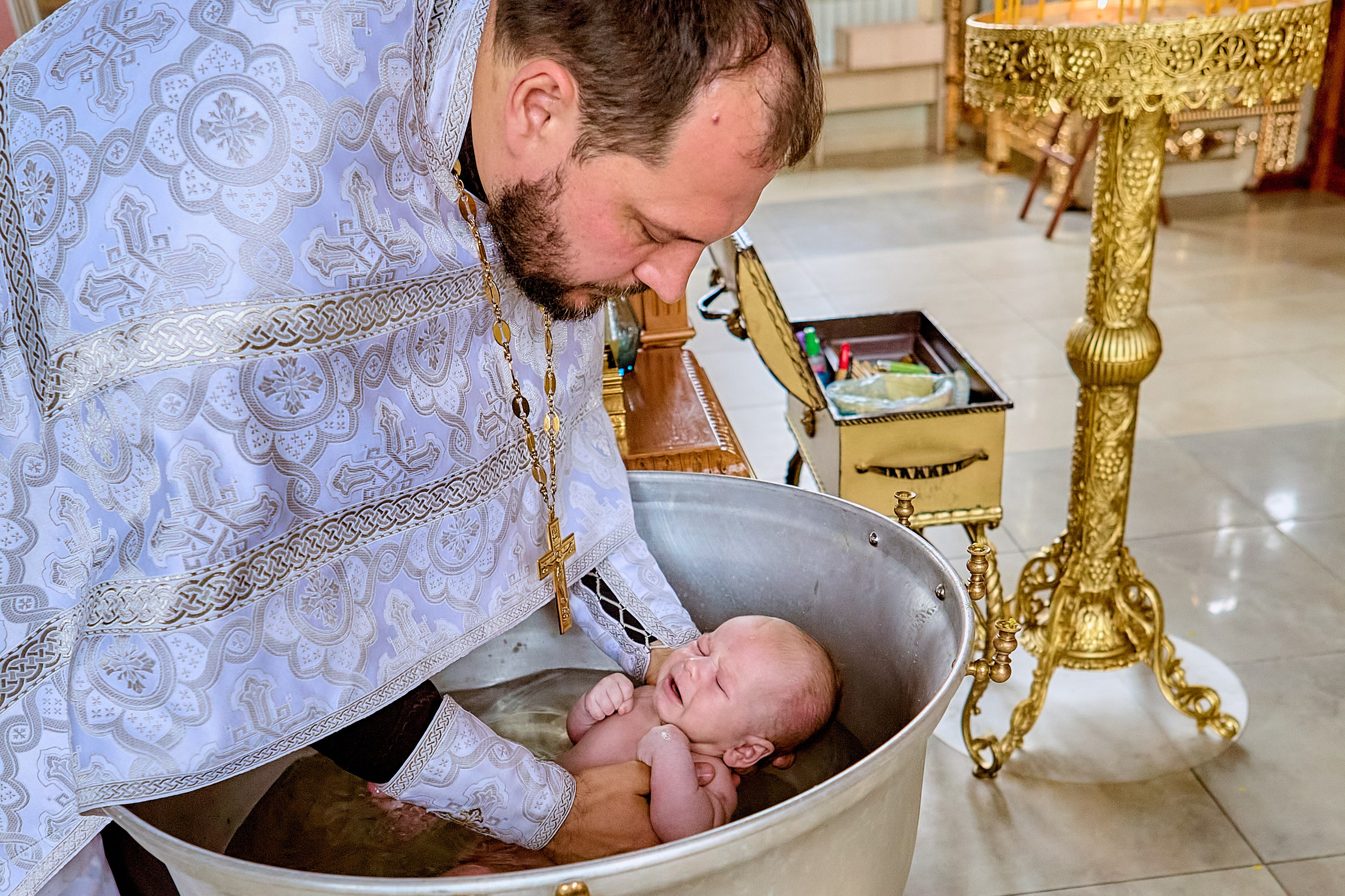 Таинство Крещения младенца Марка