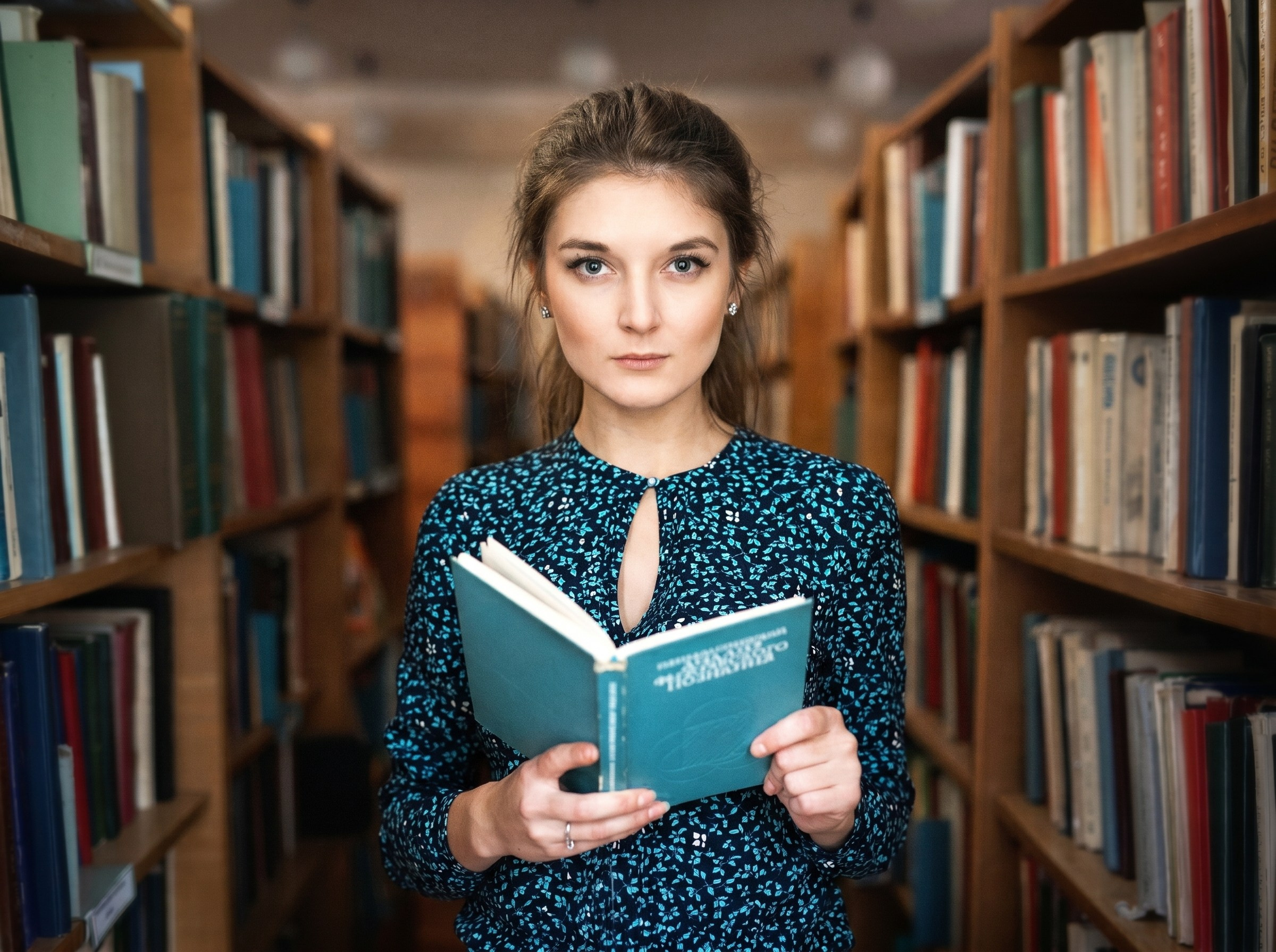 Альбомы для 9 и 11 класса. Создание стильных выпускных альбомов