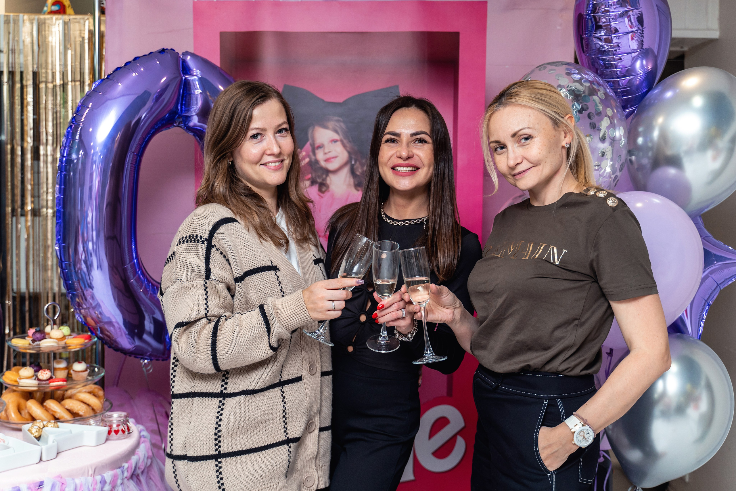 Фотограф на детский день рождения Москва. Фотограф \ Видеограф на Крещение, Венчание Москва| Семейные съемки