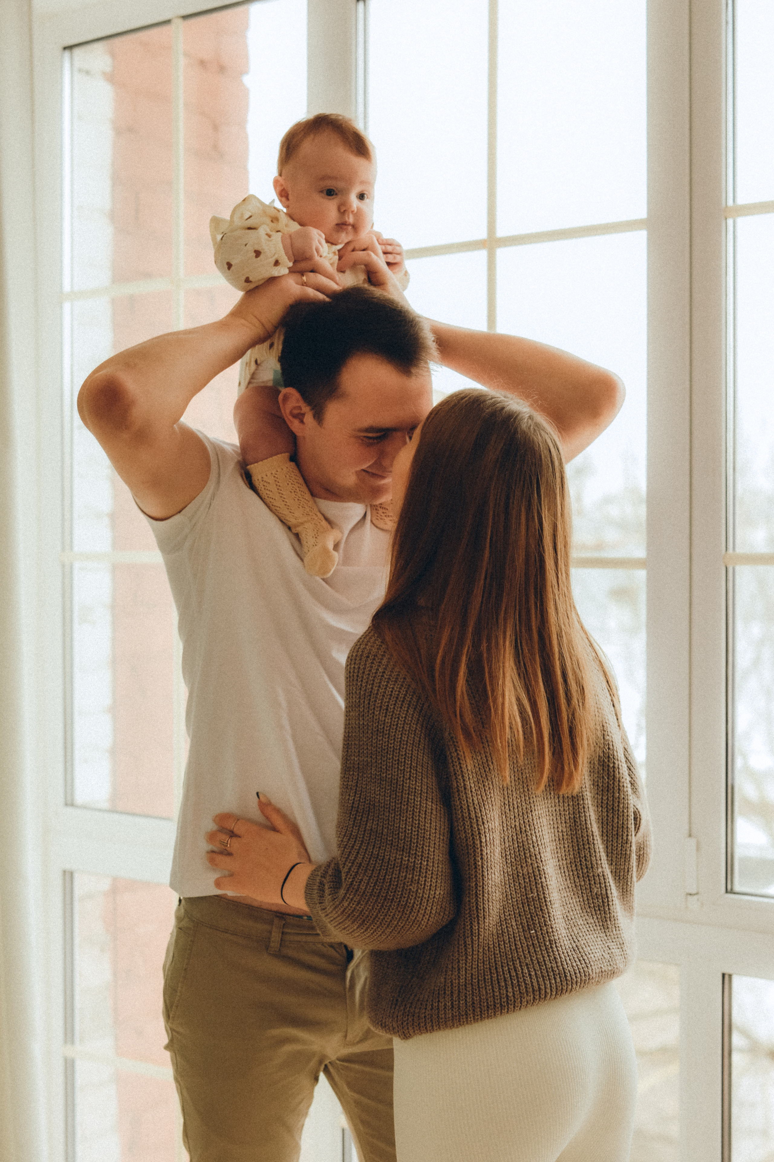 Влад, Лиза и дочь Кира. Фотограф в Москве Ангелина Ким