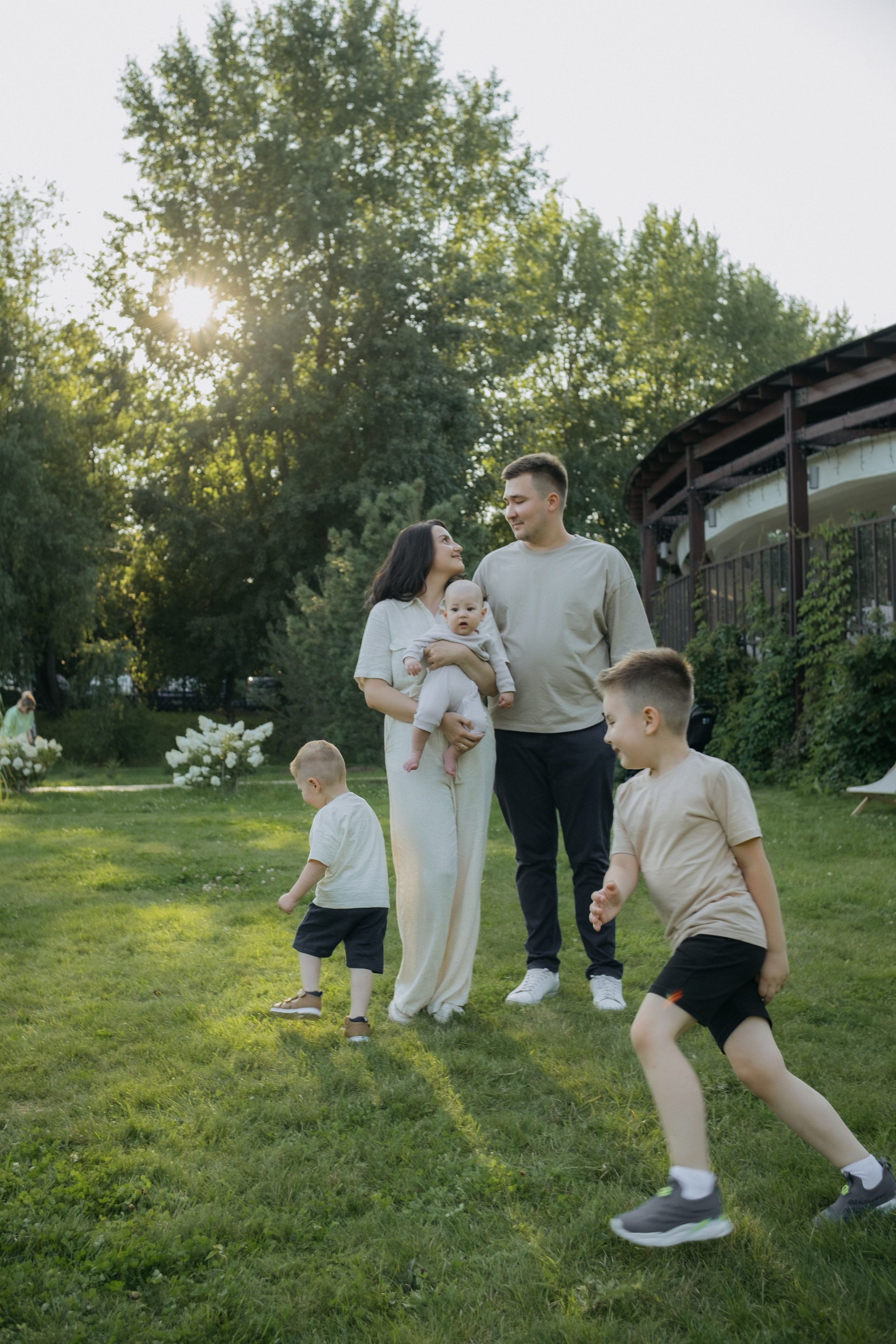 Семейные фотосессии на природе и в городе. Семейный и детский фотограф в Москве Александра Михайлечко
