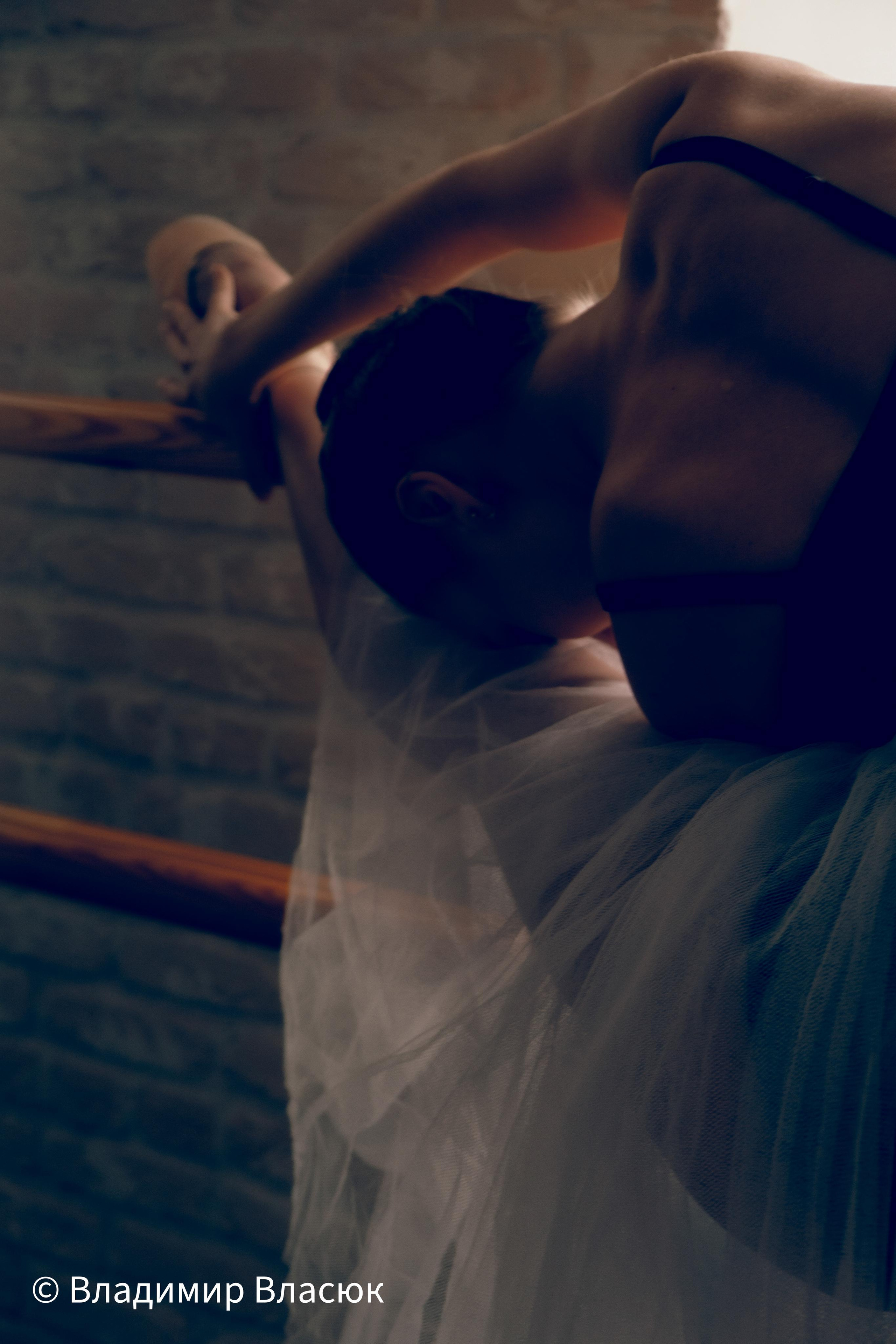 АННА. Владимир Власюк