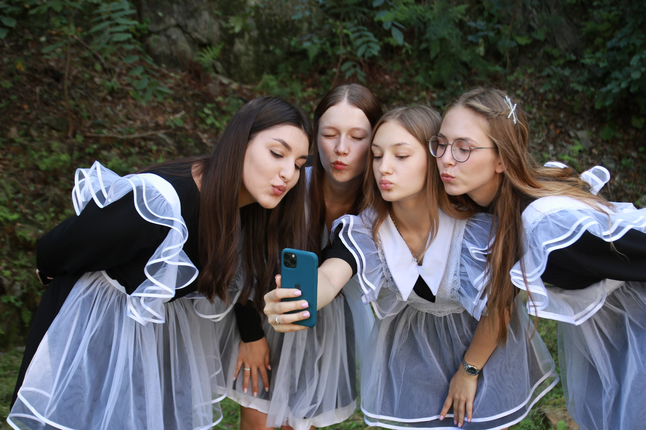 Школьная съемка для дальнейшего альбома. Фотограф фотосалон SO! photo&video город Находка Приморский край