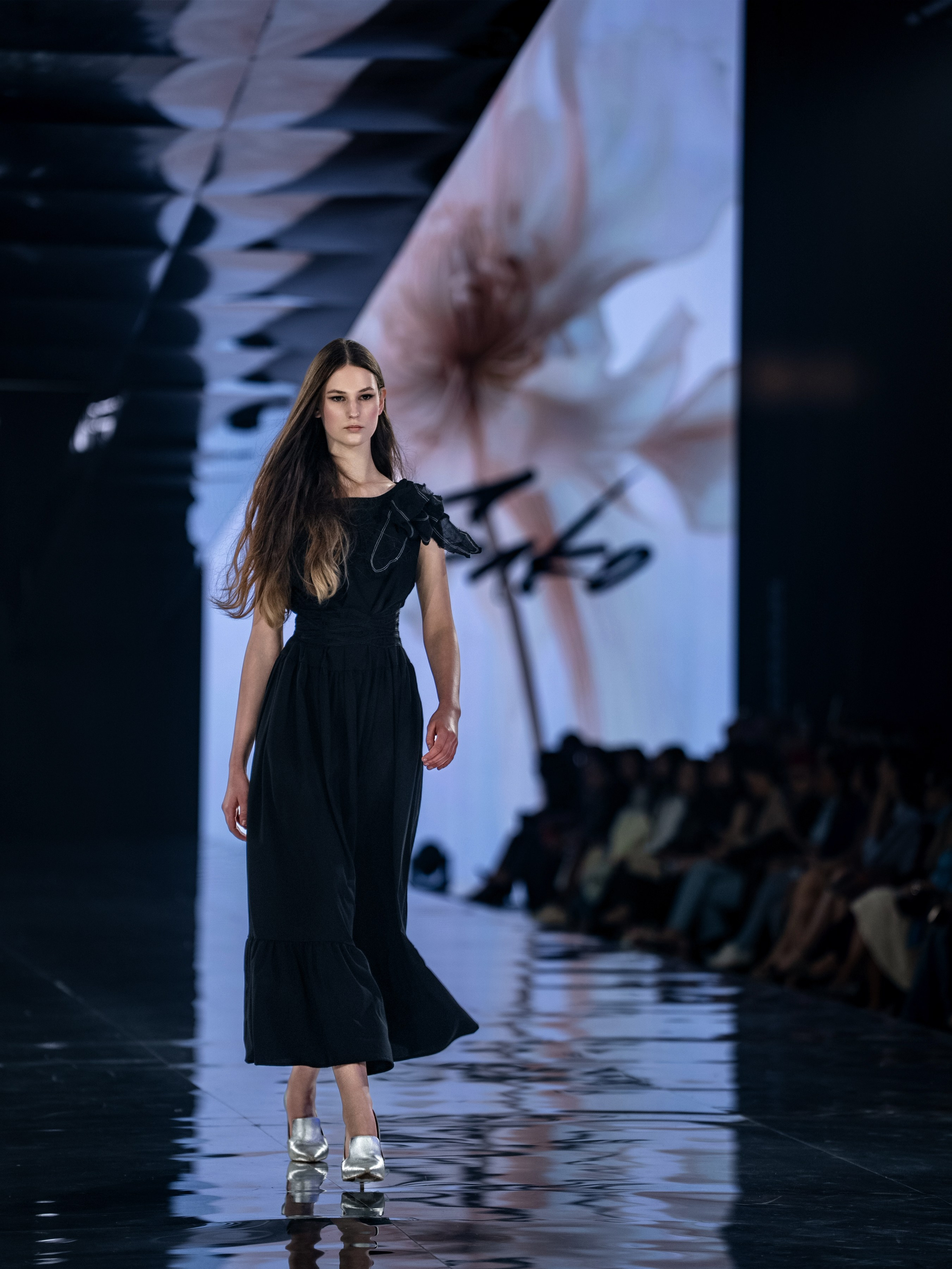 Visa Fashion Week Sako. Сайт Алматинского НЮ АРТ, будуар и фэшн фотографа Дениса Карпенко