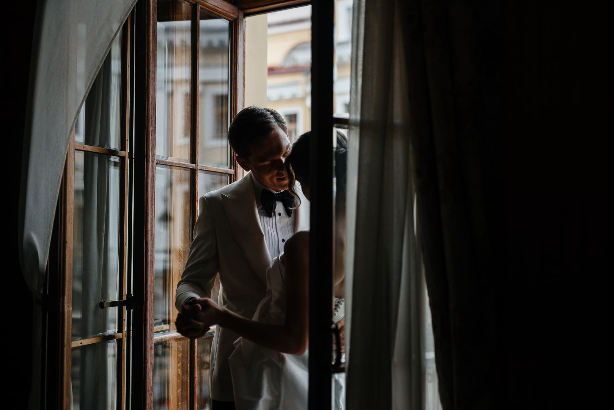 Свадебная фотосессия в Санкт-Петербурге в Гранд Отель Европа