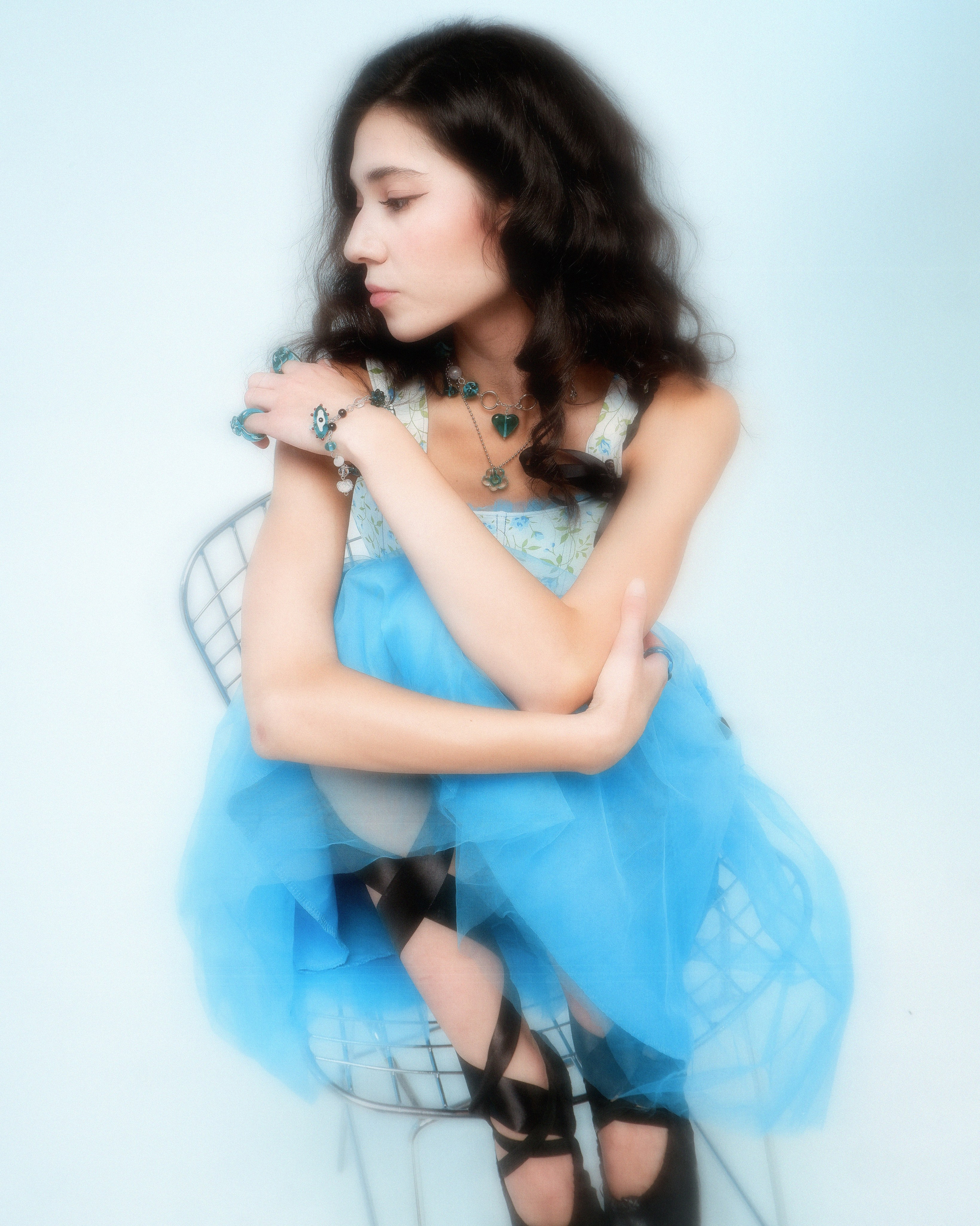 QLING.STUDIOxWISMMIND. ANNA — PHOTOGRAPHER