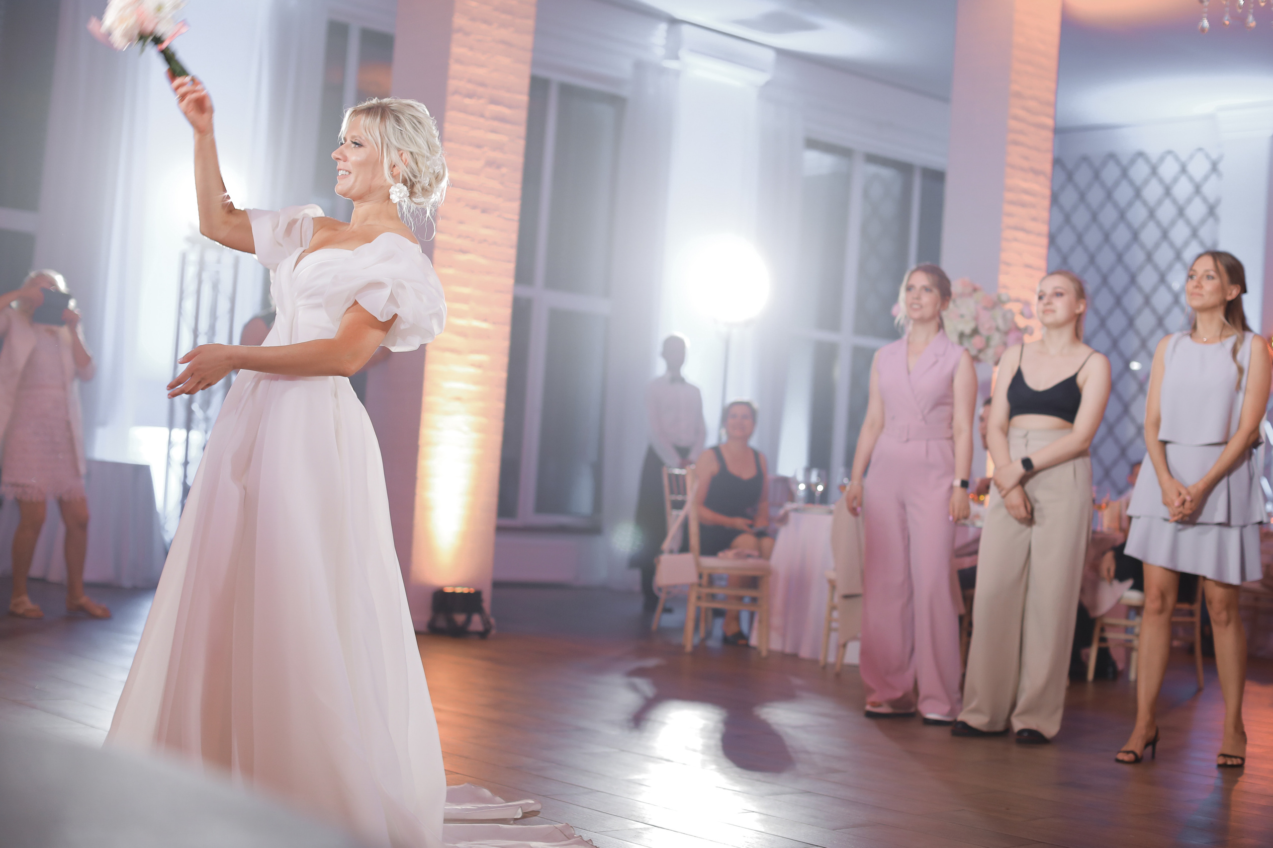 Петя и Надя. Свадебные фотограф и видеограф в Минске Голдосовы Марина и Вадим