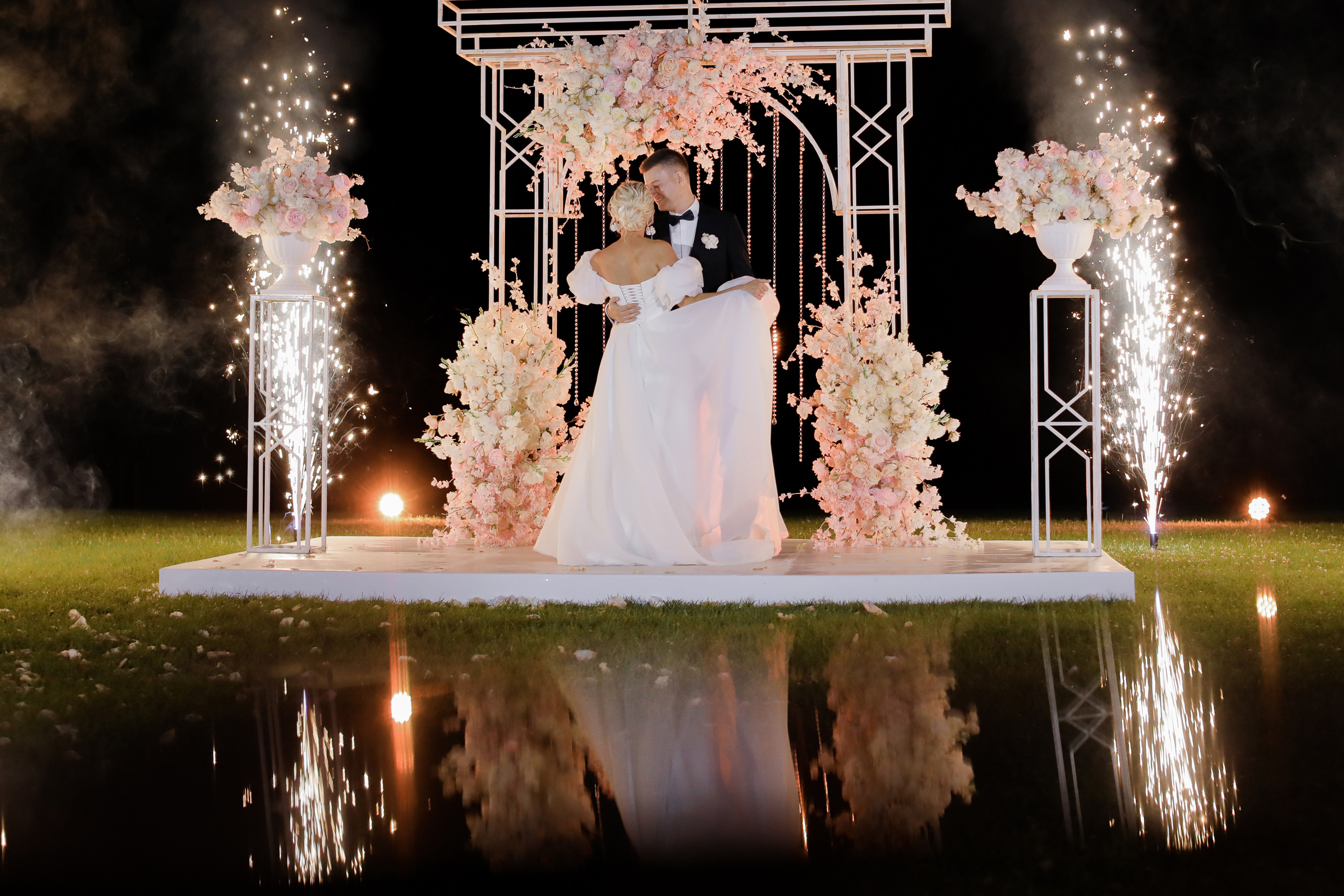 Петя и Надя. Свадебные фотограф и видеограф в Минске Голдосовы Марина и Вадим