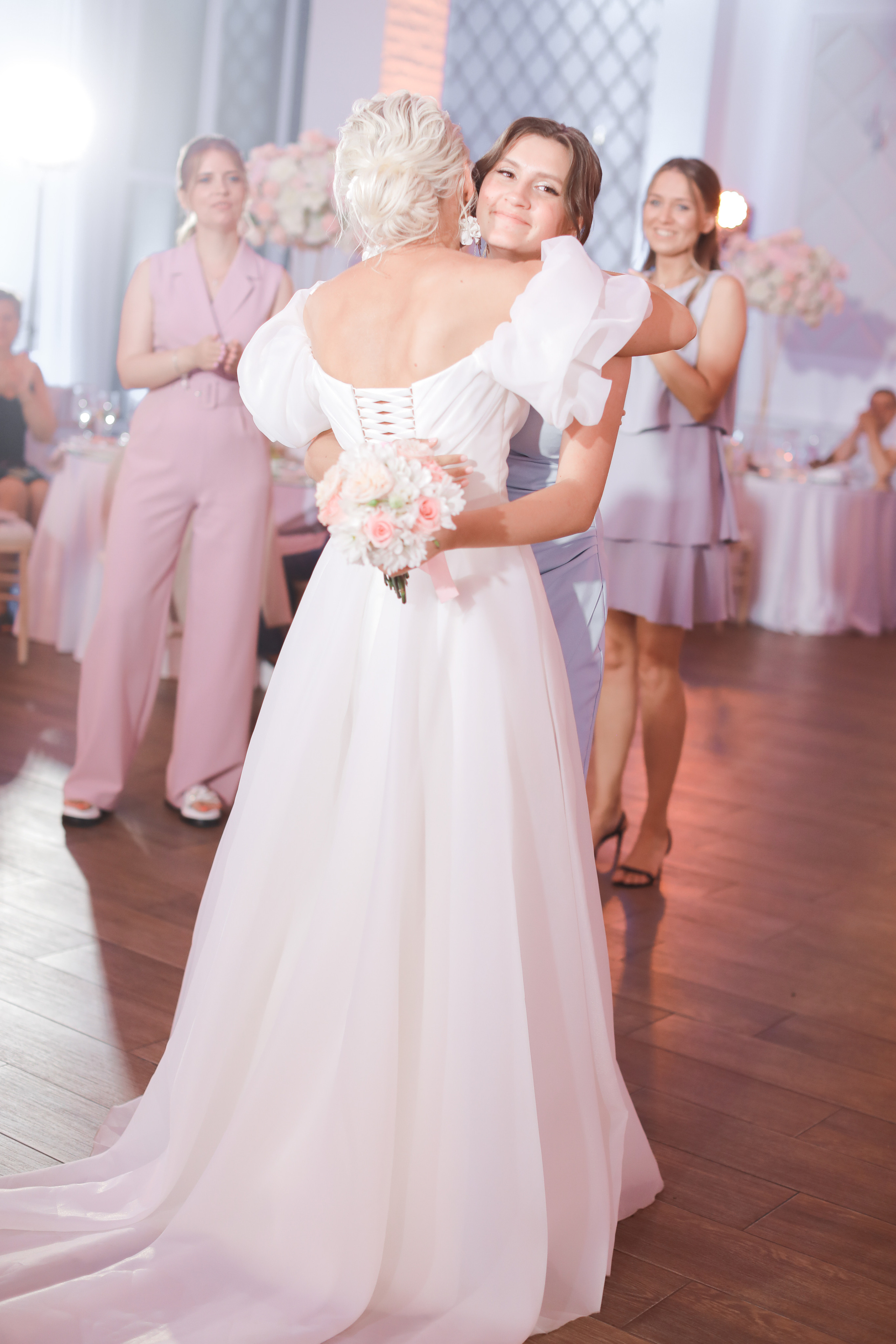 Петя и Надя. Свадебные фотограф и видеограф в Минске Голдосовы Марина и Вадим