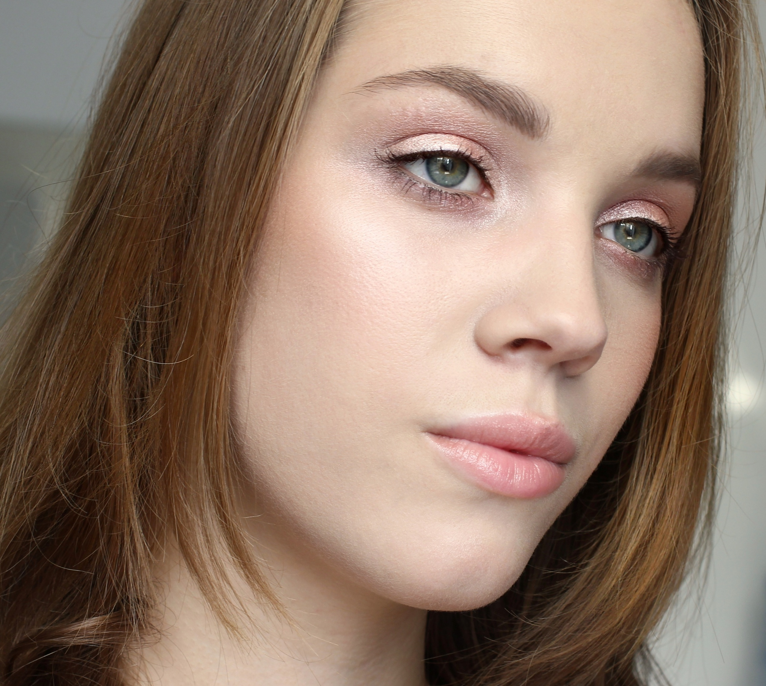 Макияж. Бровист и Визажист