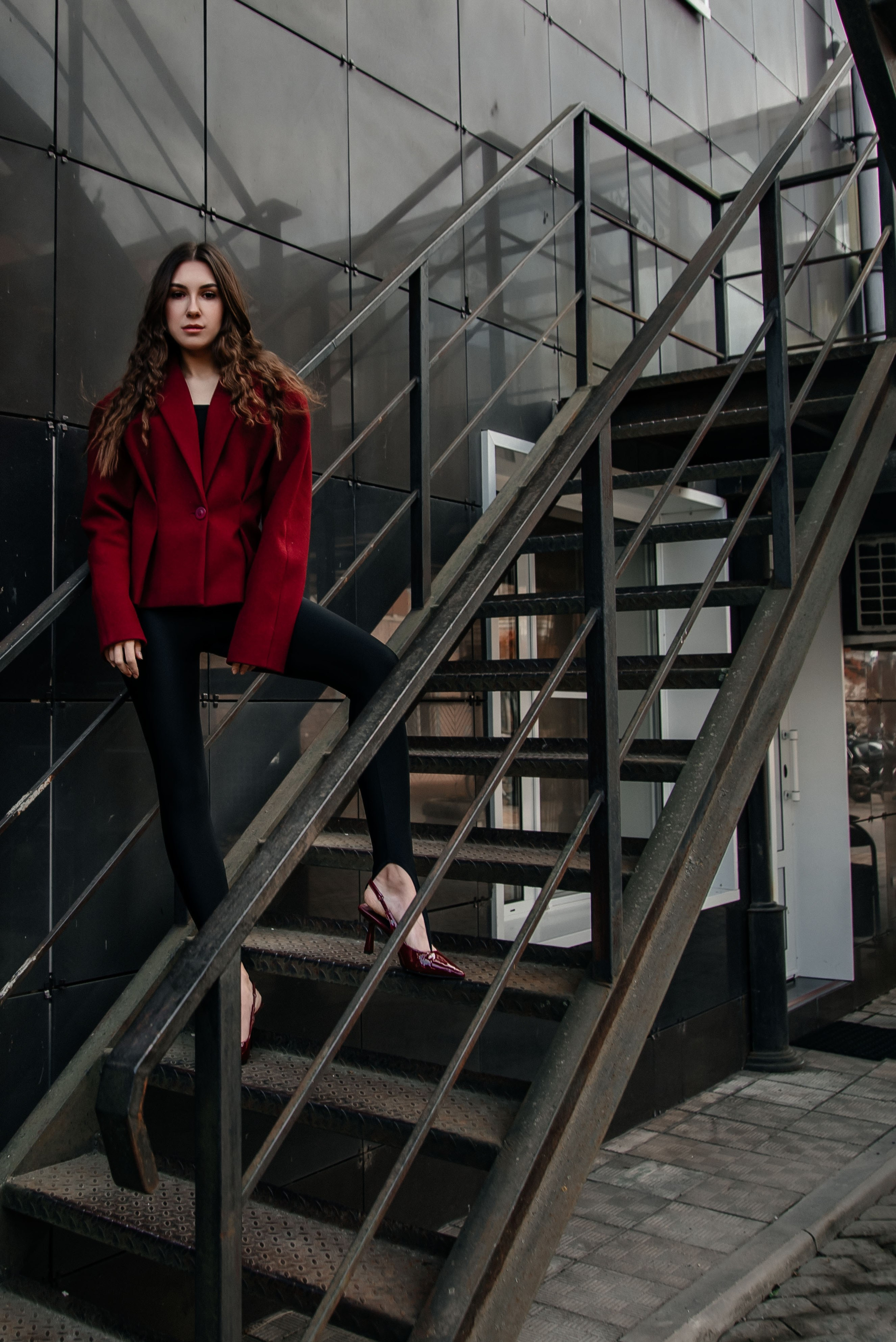 Красный на черном. Свадебный и портретный фотограф lifestyle