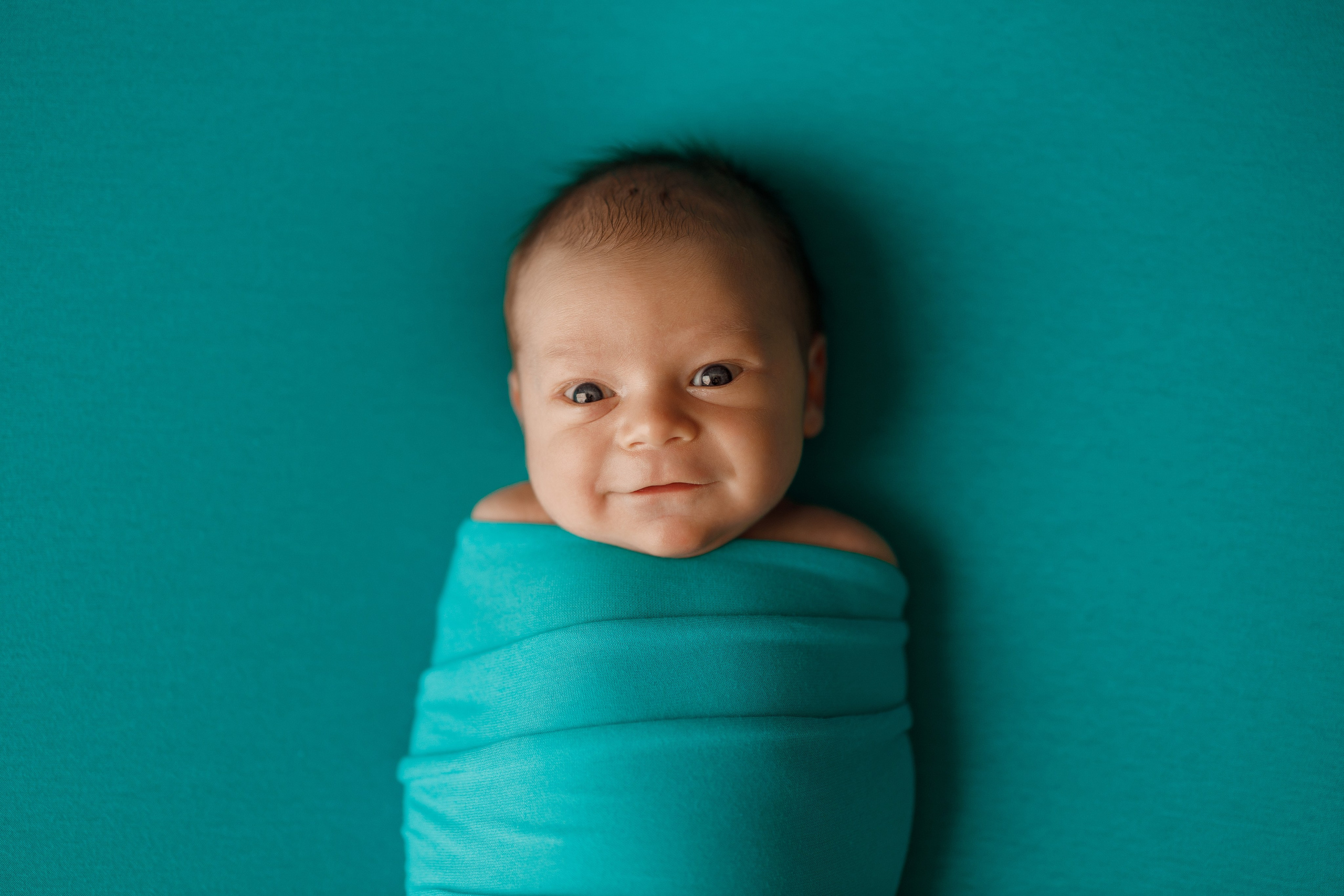 Ньюборн фотосессии в Старом Осколе. Фотостудия для новорожденных в Старом Осколе Гильфановых Юрия и Ольги