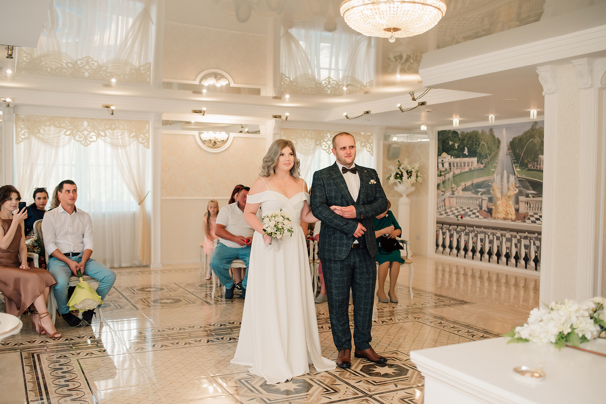 Юлия и Дмитрий. Летний Петергоф. Семейный и Свадебный фотограф. Санкт-Петербург. Пушкин