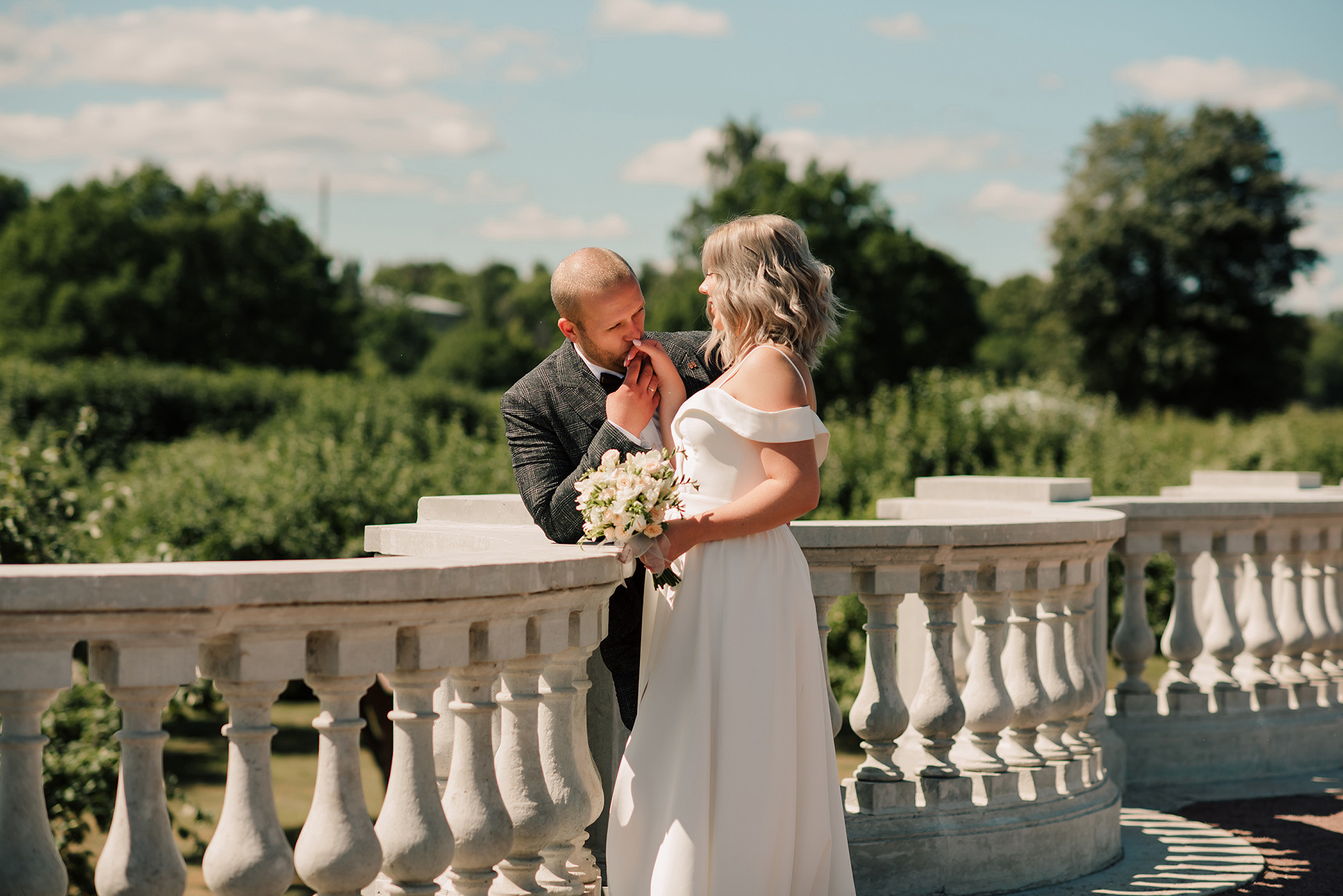 Юлия и Дмитрий. Летний Петергоф. Семейный и Свадебный фотограф. Санкт-Петербург. Пушкин
