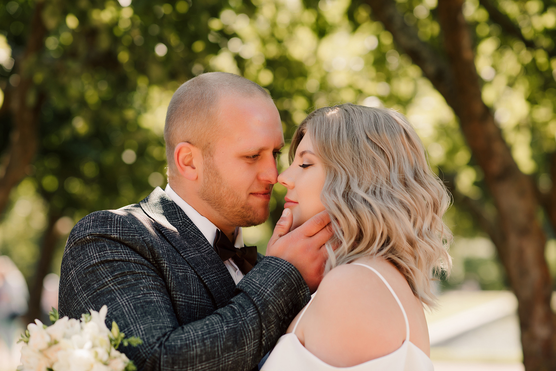 Юлия и Дмитрий. Летний Петергоф. Семейный и Свадебный фотограф. Санкт-Петербург. Пушкин