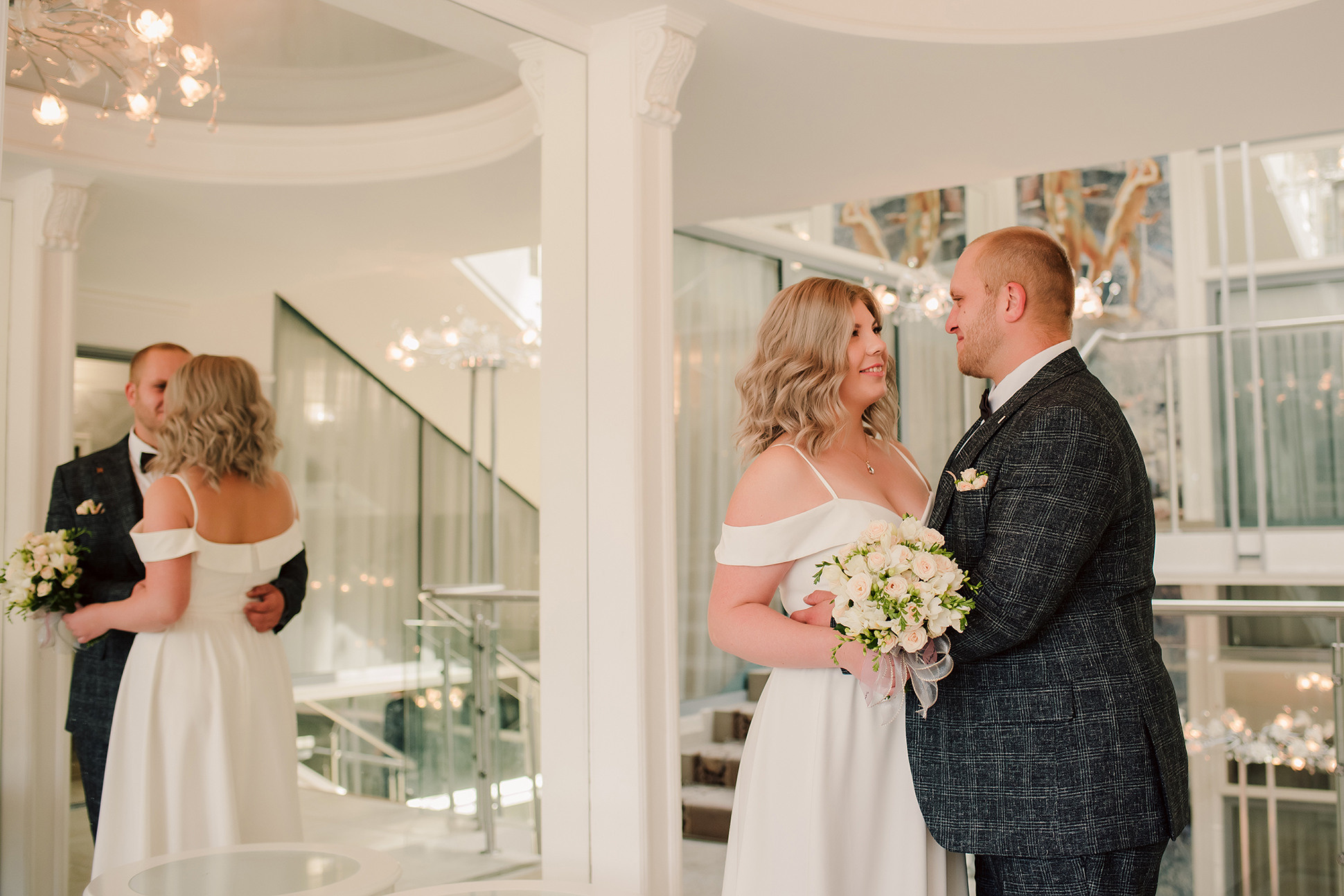 Юлия и Дмитрий. Летний Петергоф. Семейный и Свадебный фотограф. Санкт-Петербург. Пушкин