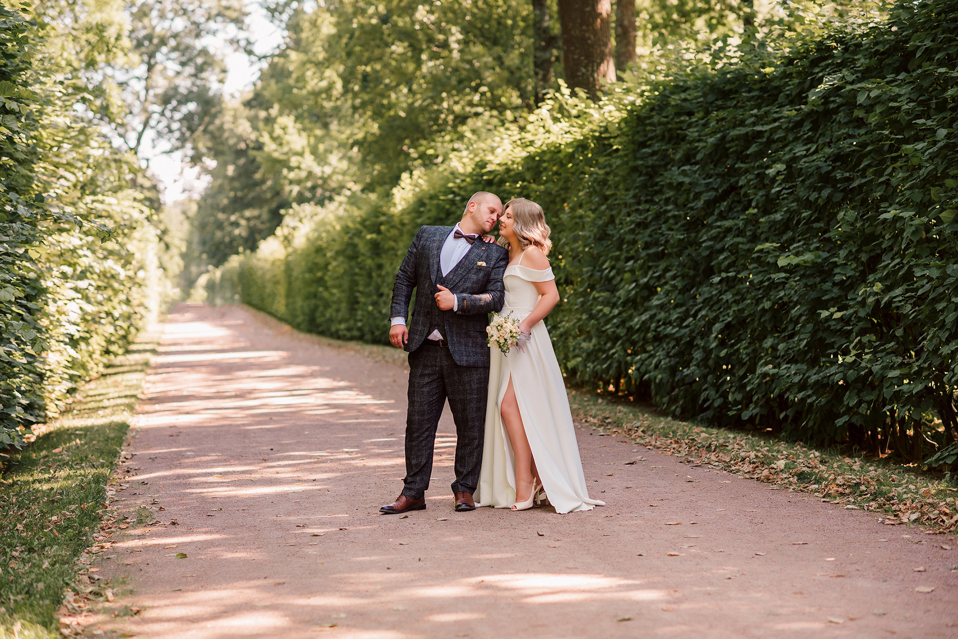 Юлия и Дмитрий. Летний Петергоф. Семейный и Свадебный фотограф. Санкт-Петербург. Пушкин