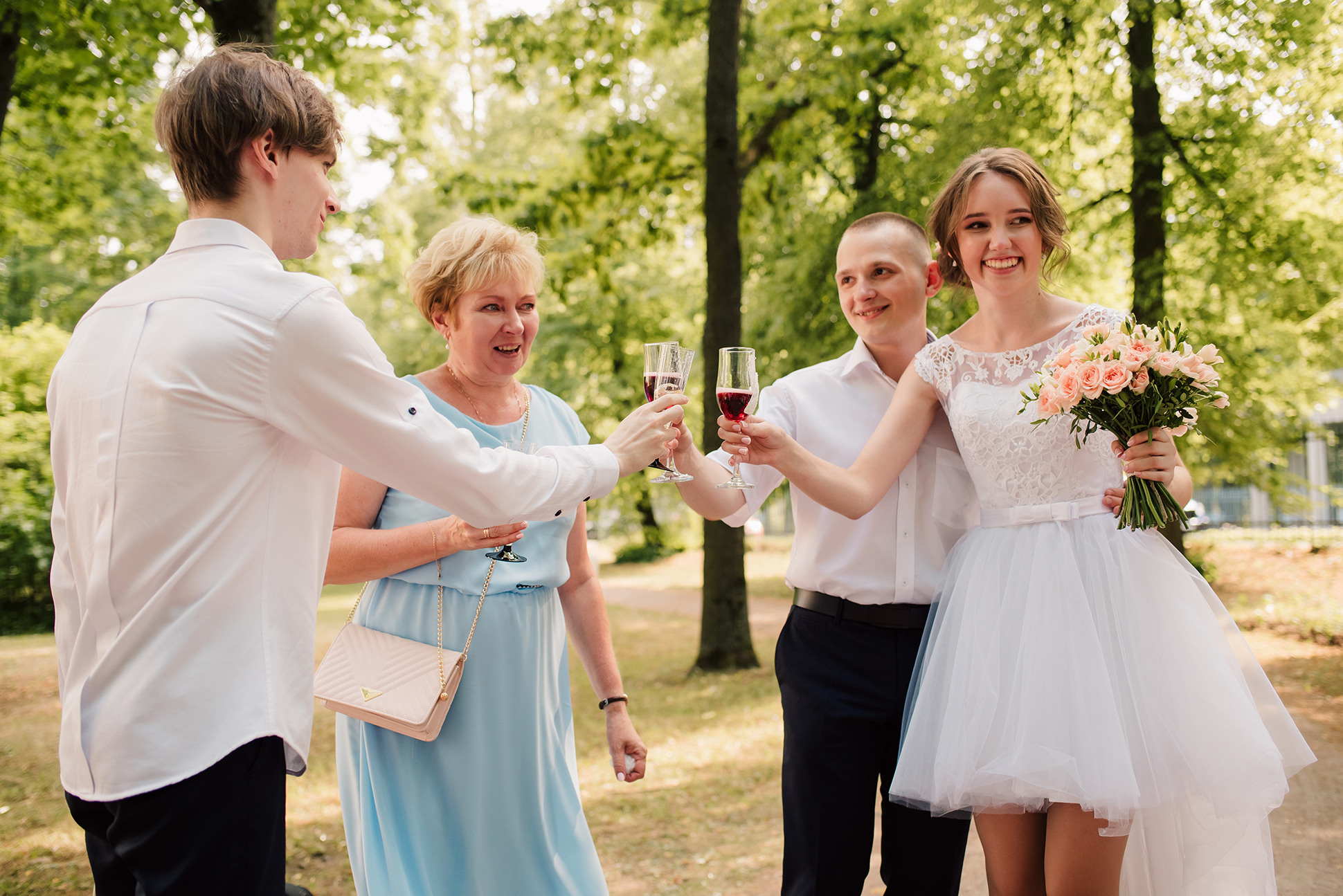 Свадебная фотосессия в Пушкине. Семейный и Свадебный фотограф. Санкт-Петербург. Пушкин