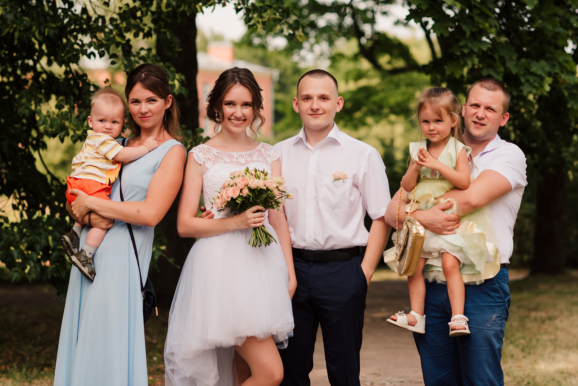 Свадебная фотосессия в Пушкине. Семейный и Свадебный фотограф. Санкт-Петербург. Пушкин