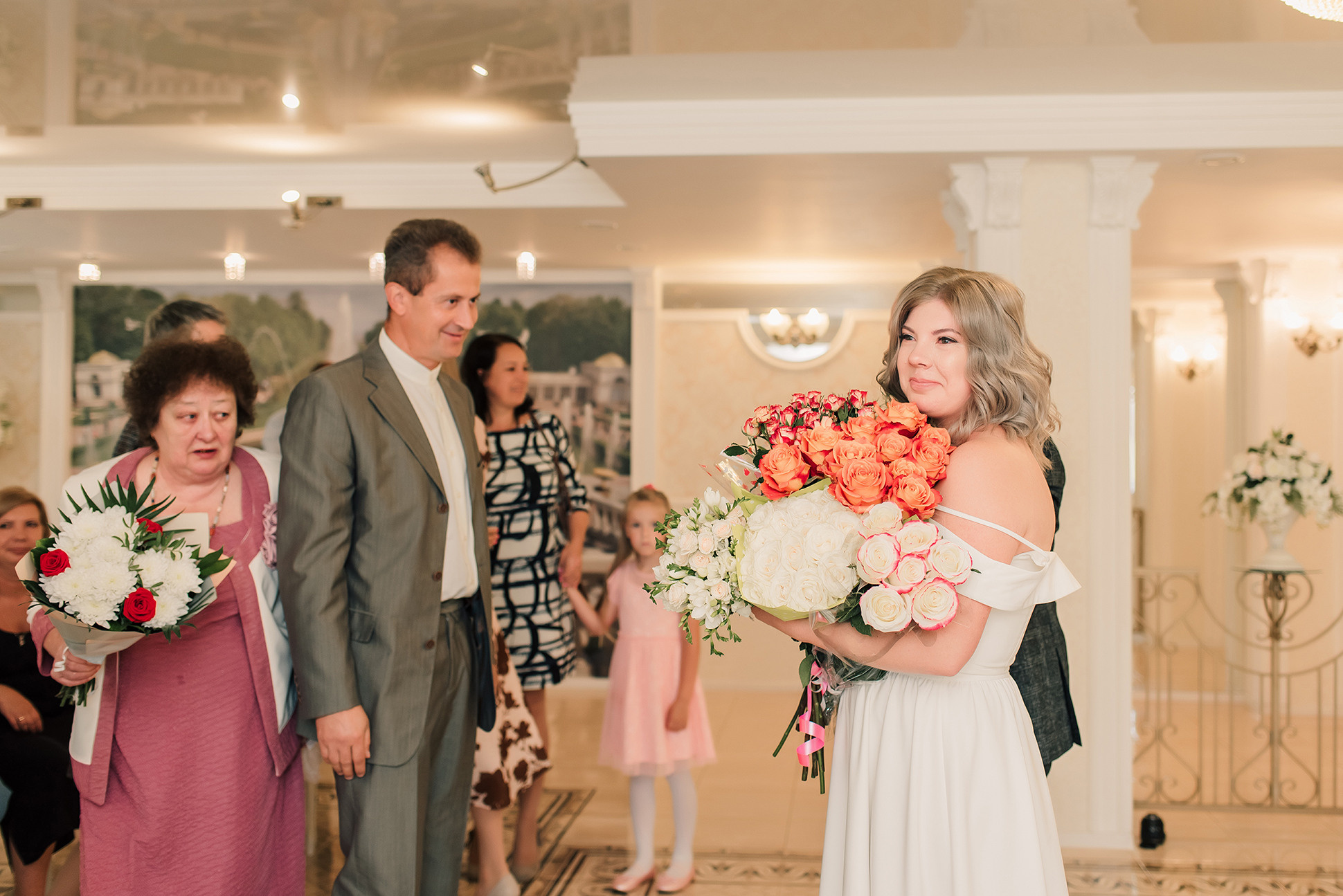 Юлия и Дмитрий. Летний Петергоф. Семейный и Свадебный фотограф. Санкт-Петербург. Пушкин