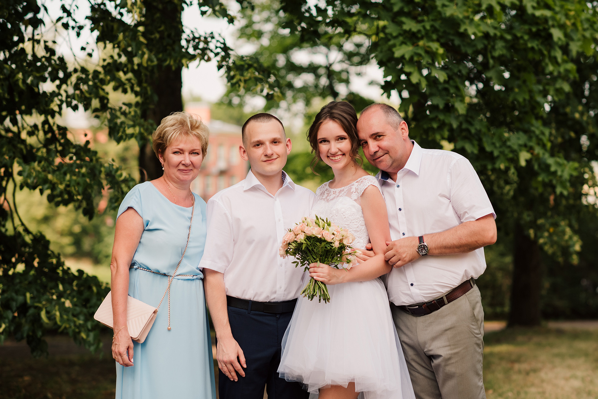 Свадебная фотосессия в Пушкине. Семейный и Свадебный фотограф. Санкт-Петербург. Пушкин