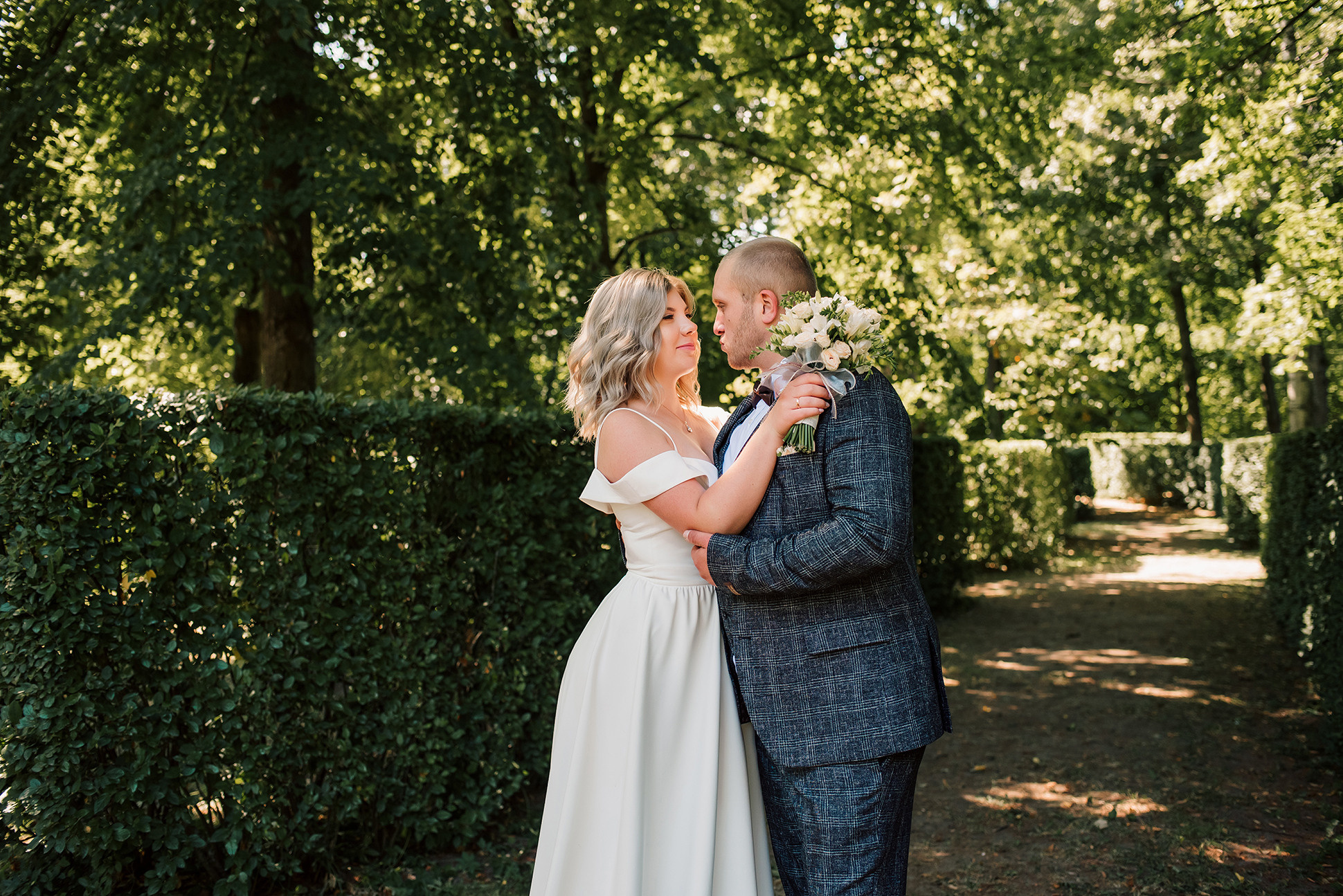 Юлия и Дмитрий. Летний Петергоф. Семейный и Свадебный фотограф. Санкт-Петербург. Пушкин